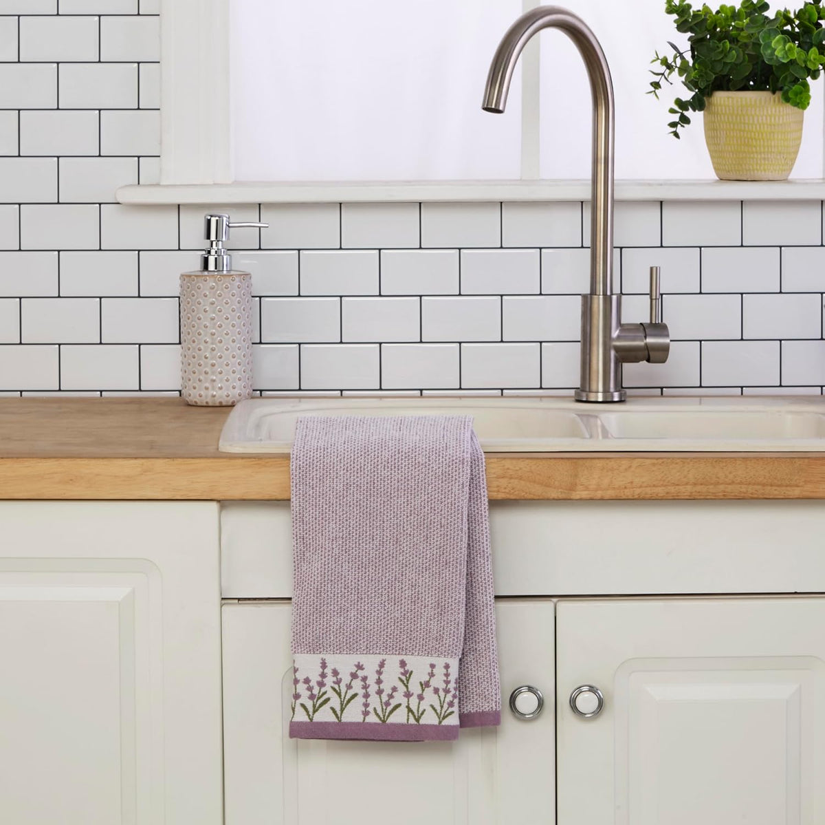SKL Home Lavender Border Hand Towel Set-2pc, 100% Turkish Cotton, Purple | Soft & absorbent jacquard. For use in the