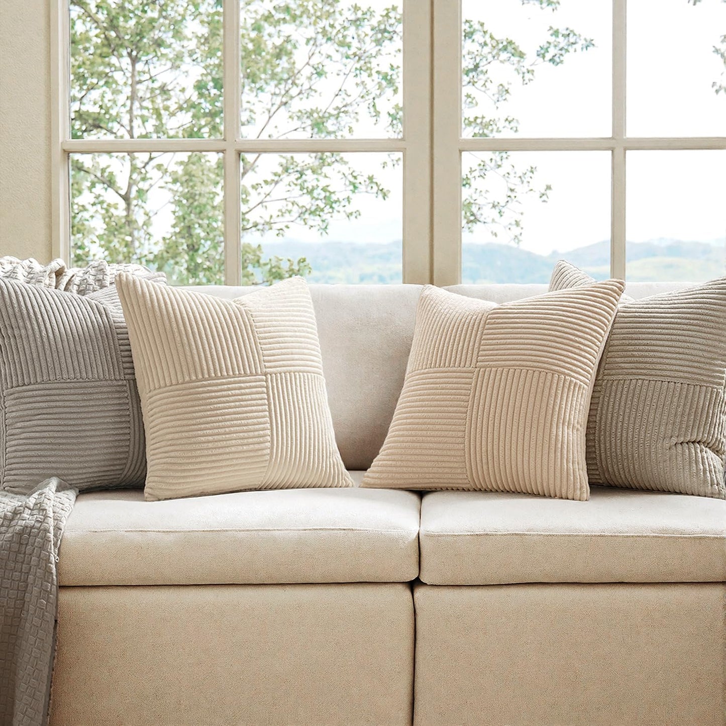 Decorative Throw Pillow Covers for Livingroom Couch Sofa Modern / 18 x 18 / Neutral / Set of 4