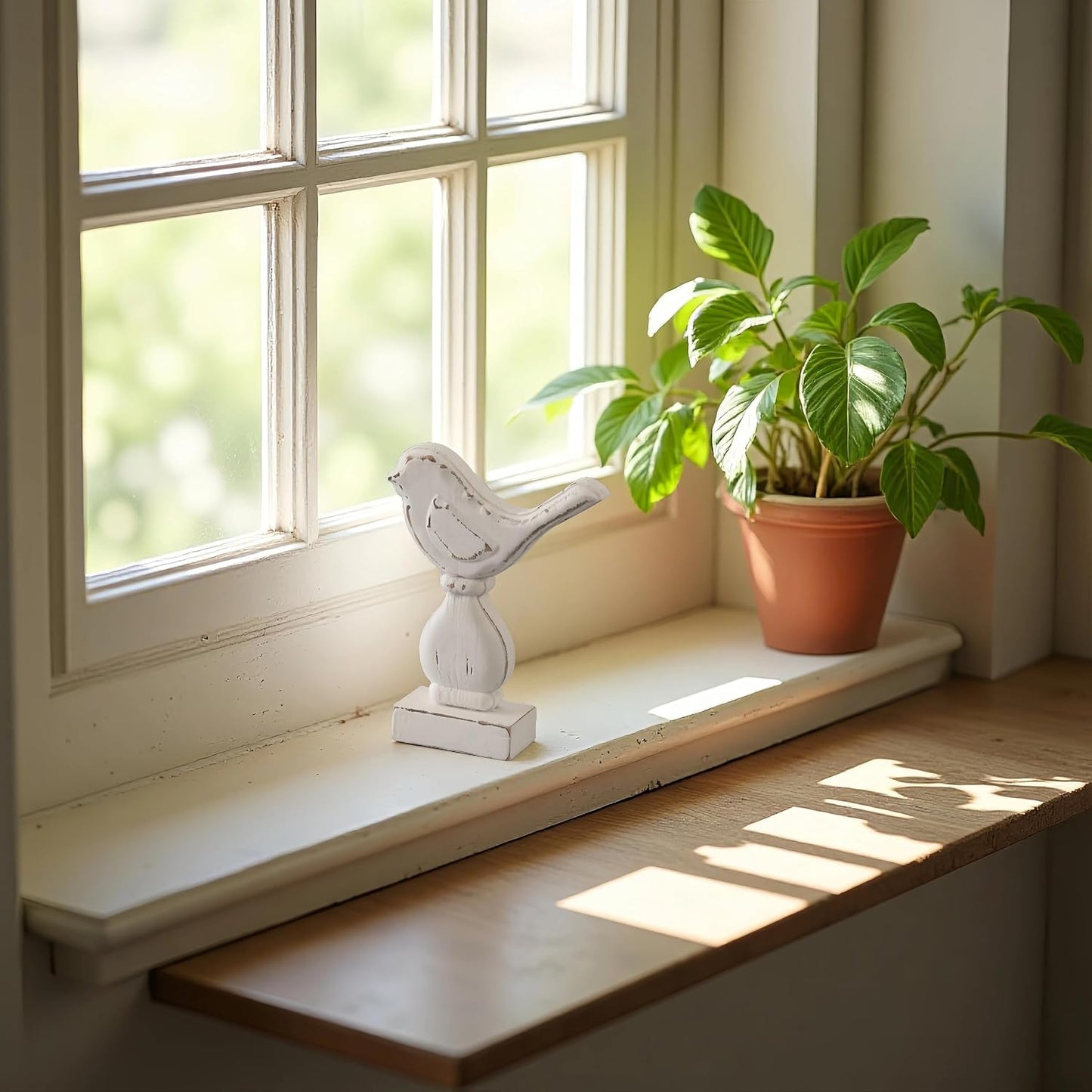 Farmhouse Small Bird Figurines Home Decor / White / 6 x 8