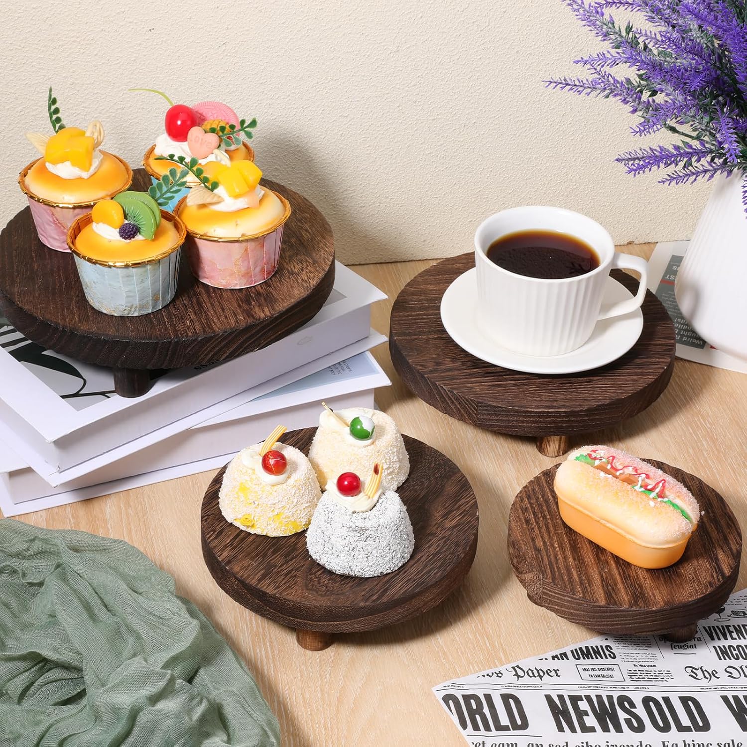 Round Wood Risers Display Stands Wooden Risers / Set of 4