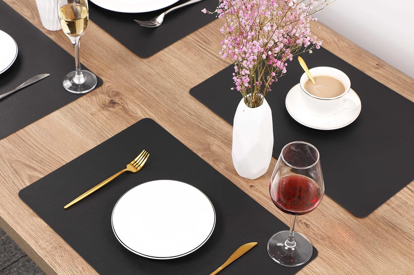Wipeable Placemats Leather Table Mats Waterproof Heat-Resistant Easy to Clean for Dining Table Set Kitchen Table (6