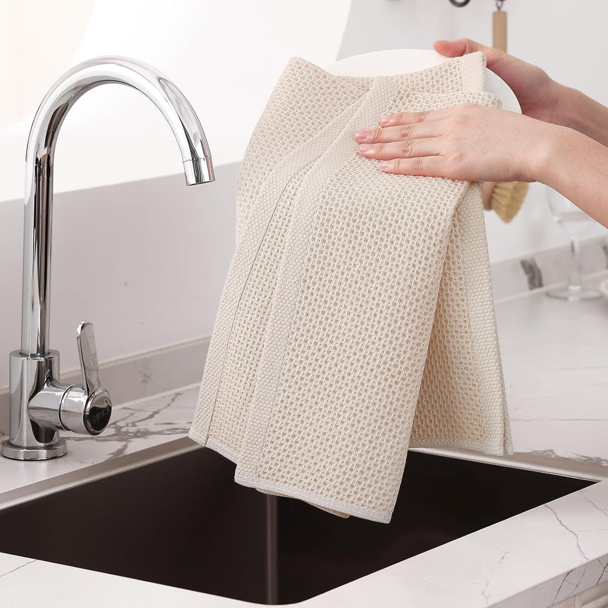 Homaxy 100% Cotton Oversized Waffle Weave Kitchen Towels 6-Pack, Beige | 20 x 28 Inches, Ultra Soft Absorbent Dish