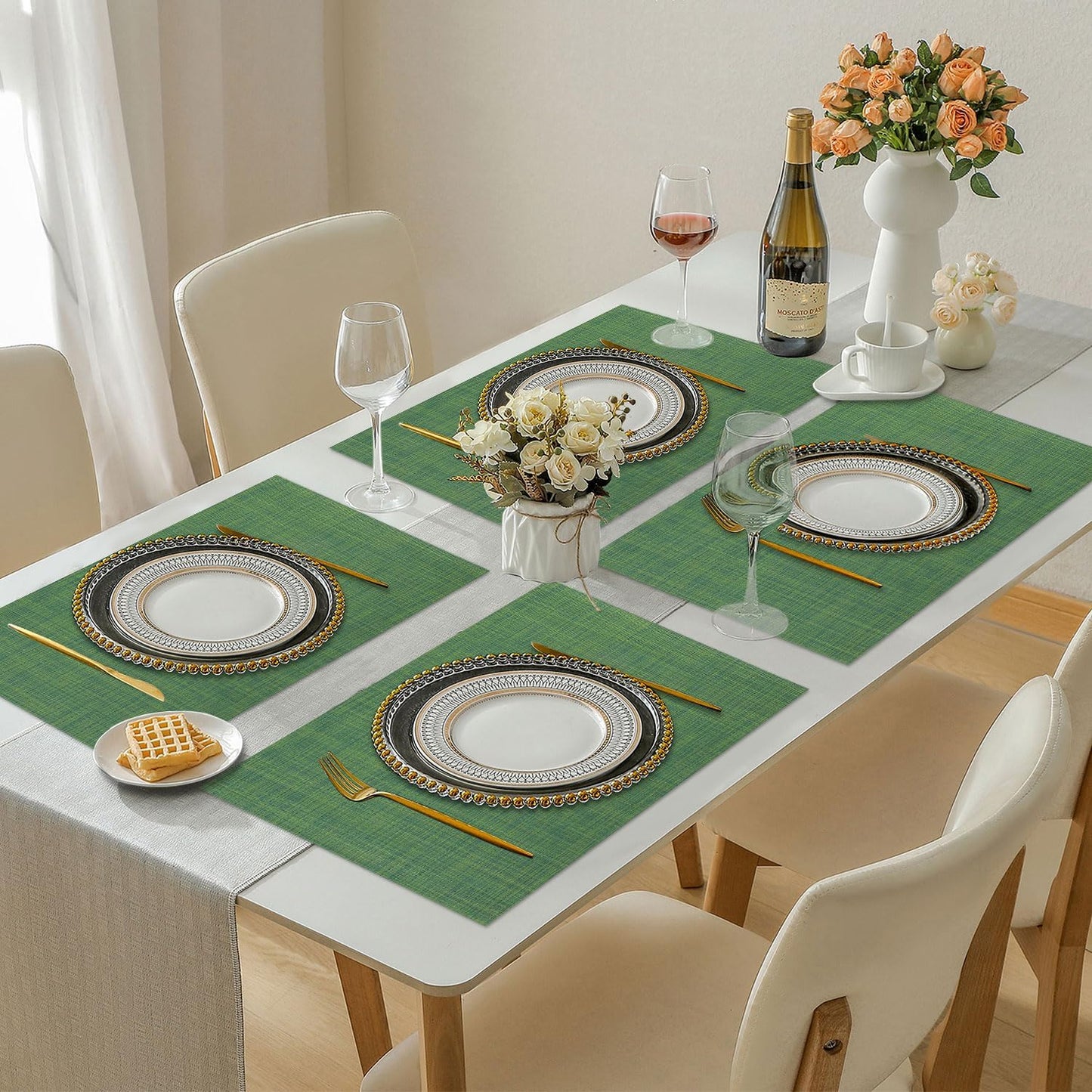 Vinyl Placemats Set of 8, PVC Woven Washable Non-Slip Table Mats, Heat Resistant Wrinkle Free Place Mats for Dining