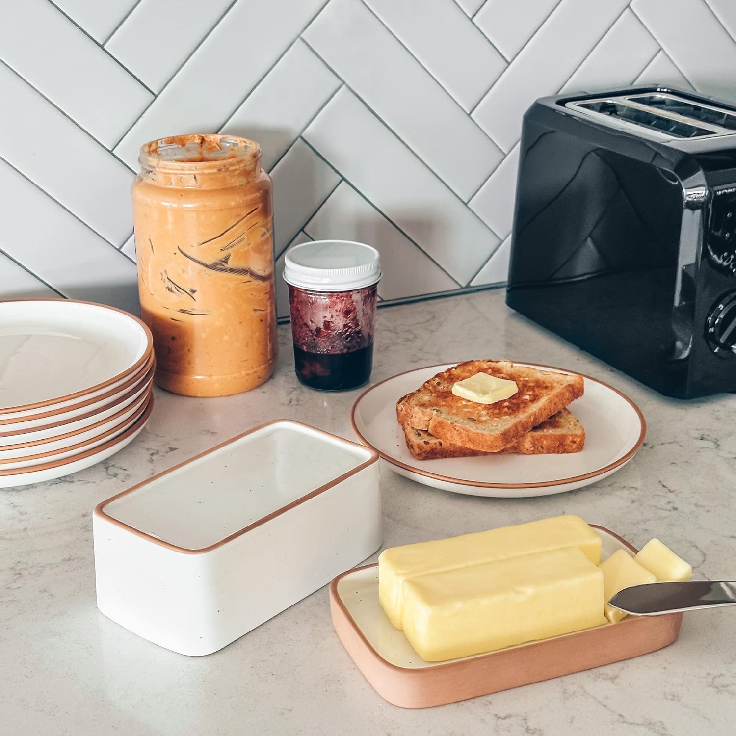 Covered Butter Crock Container to Leave on Countertop / Vanilla White
