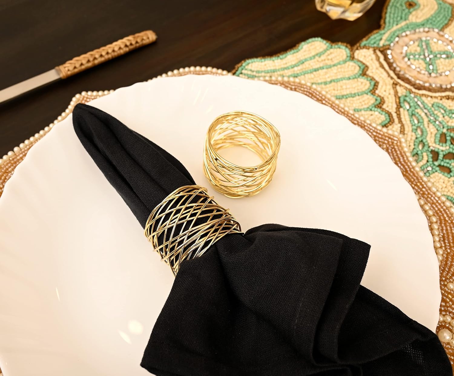 Alpha Living Home Spiral Napkin Rings, Set of 12, Gold Metal | Iron construction, tarnish-resistant finish, 2x2x1.5 in