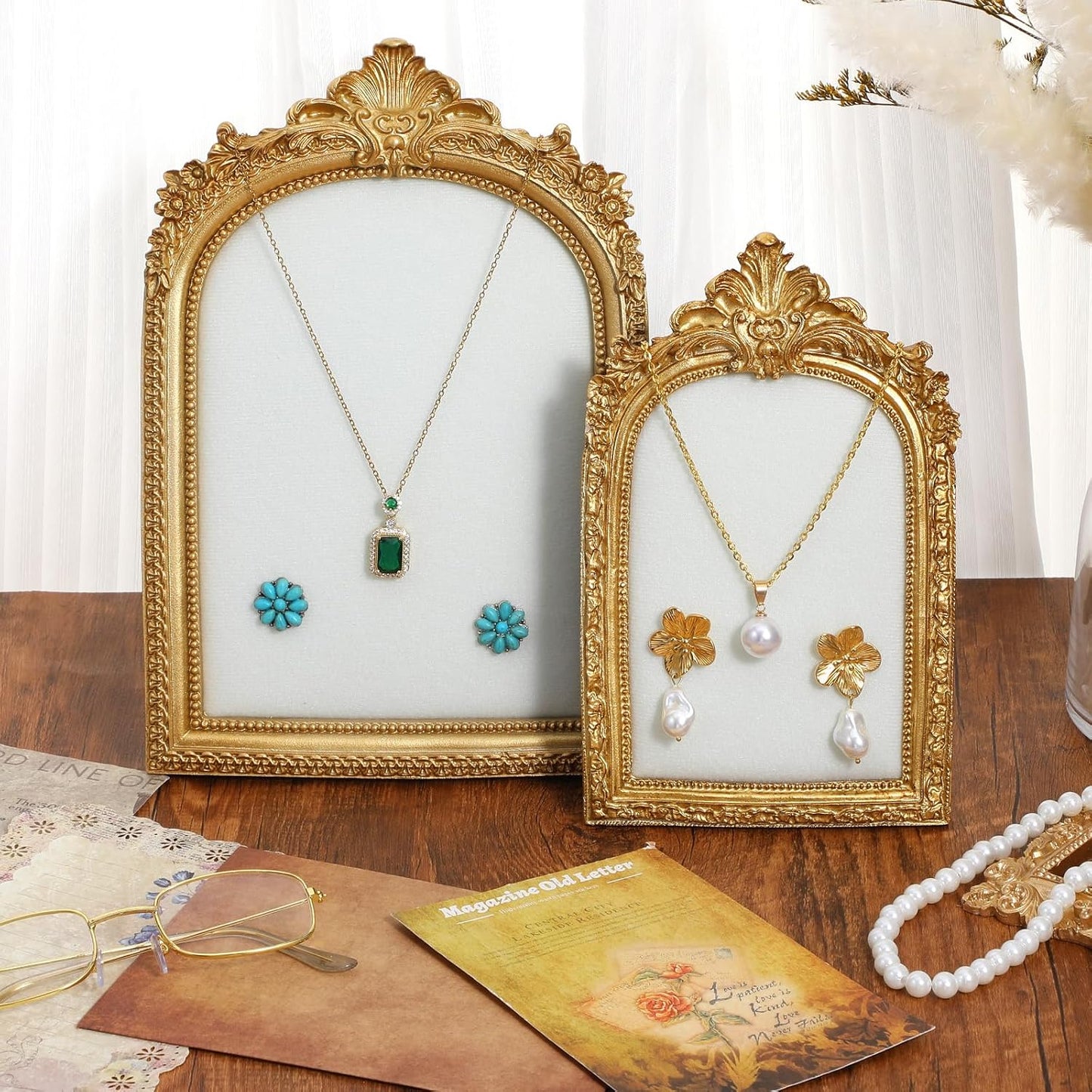 Elegant Jewelry Display Stand Vintage Necklace Display Stand Earring Tray Resin / Gold / Set of 2