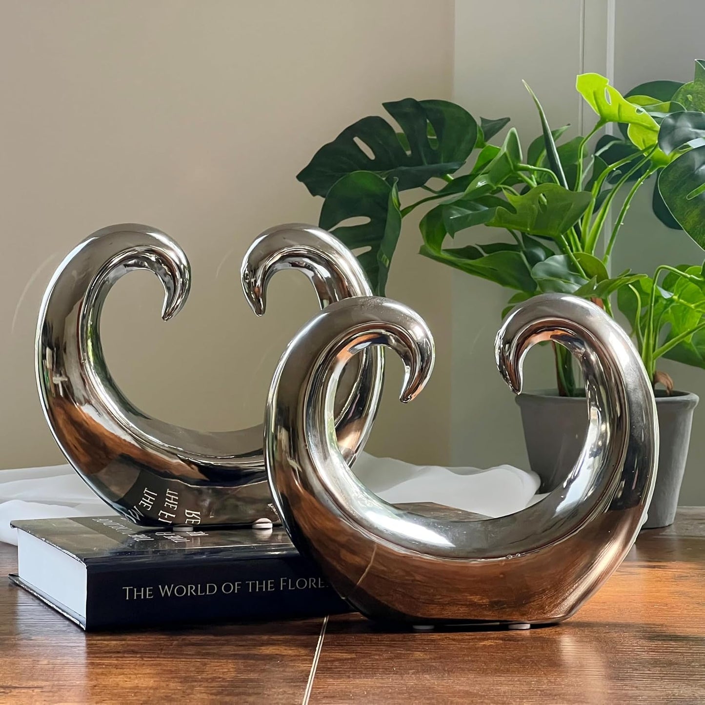 Titanium Glazed Ceramic / Curled Wave / Silver / Set of 2