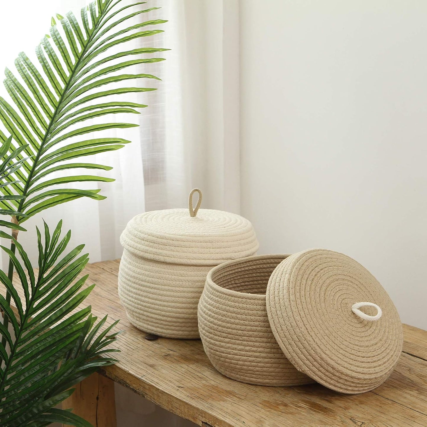 Decorative Woven Storage Bin / Small / Cream