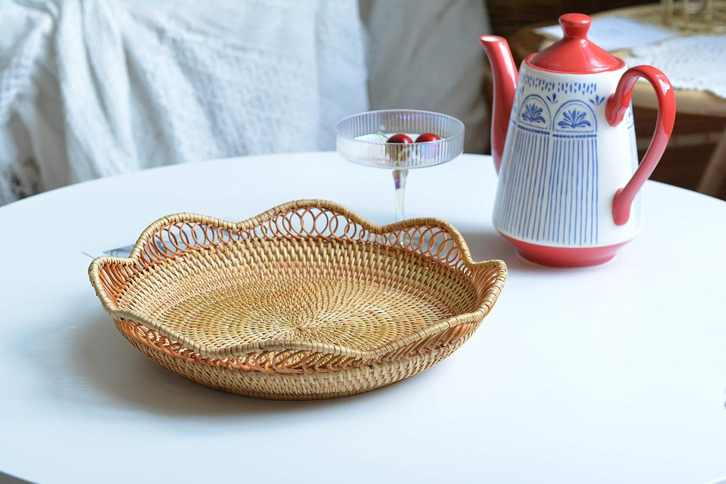 Rattan Fruit Basket for Serving Woven Bread Tray for Cake / 30cm D x 9cm H / Natural / 11.8 Inch