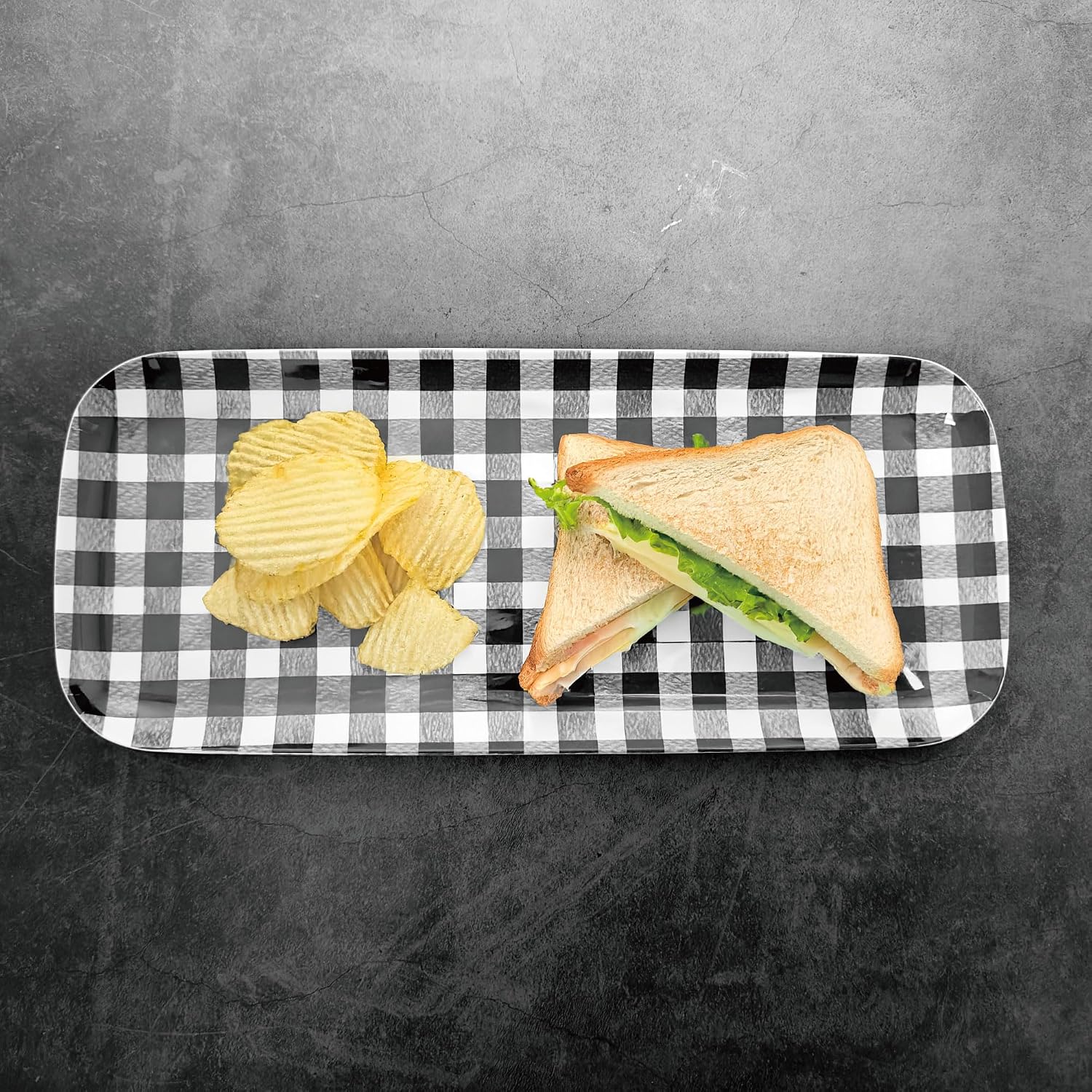 UPware Melamine Serving Tray / 15 x 6.5 x 0.8 / Gingham Black