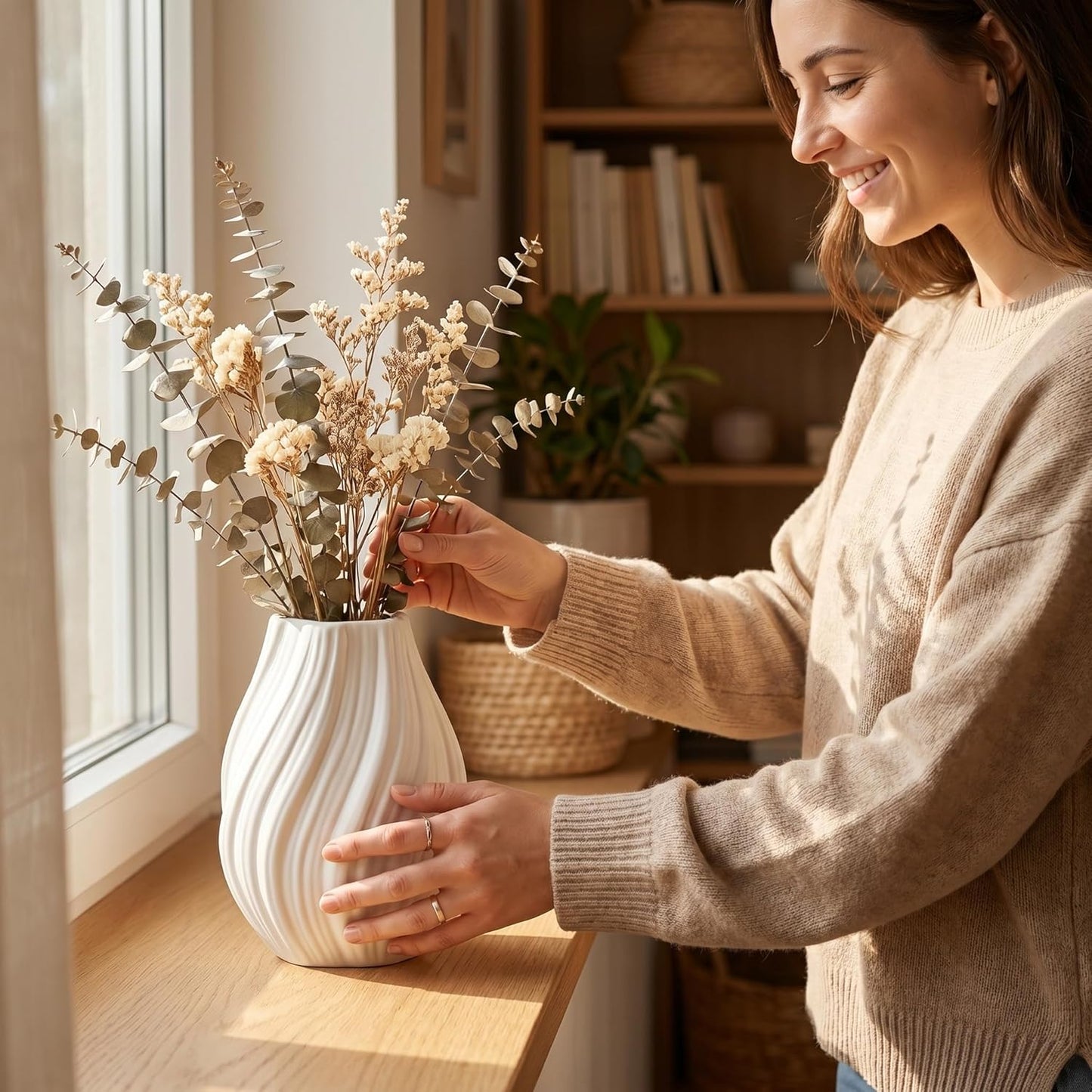Modern Ceramic Vase / White
