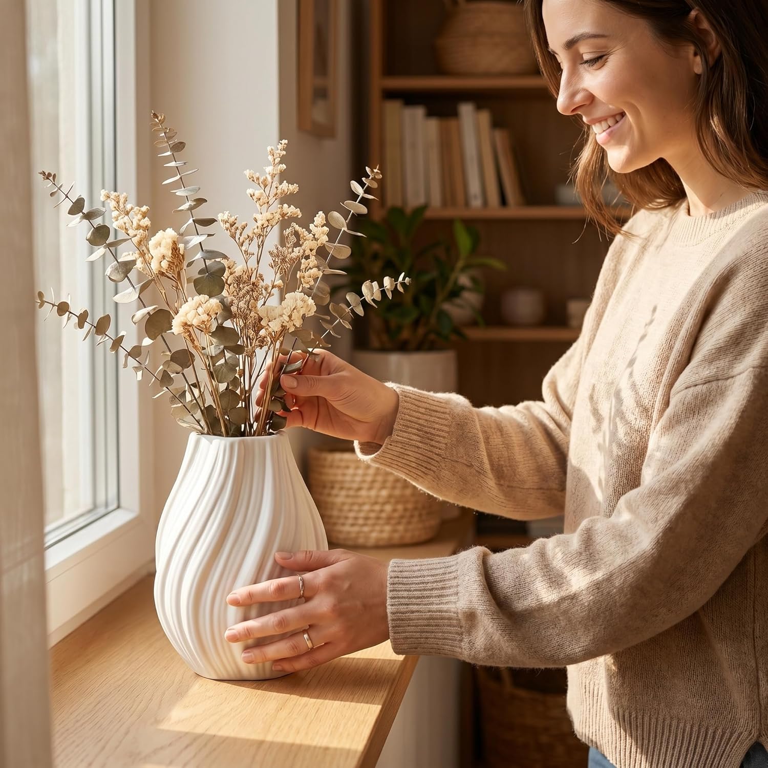 Modern Ceramic Vase / White