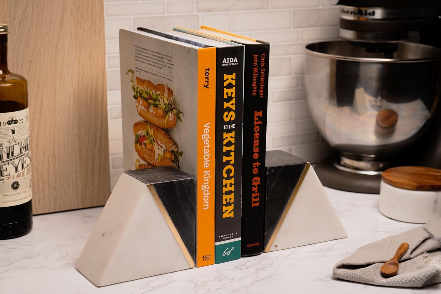 Marble Book Ends / White / Grey + Brass