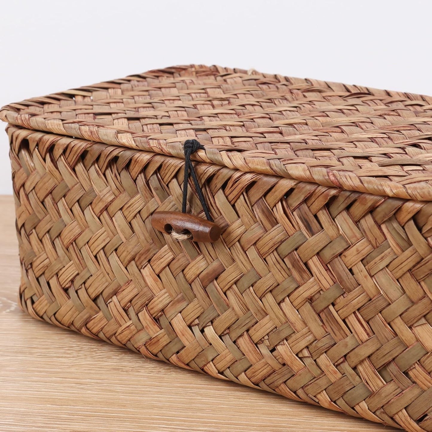 FEIALNDUO Wicker Shelf Baskets / Small / Coffee