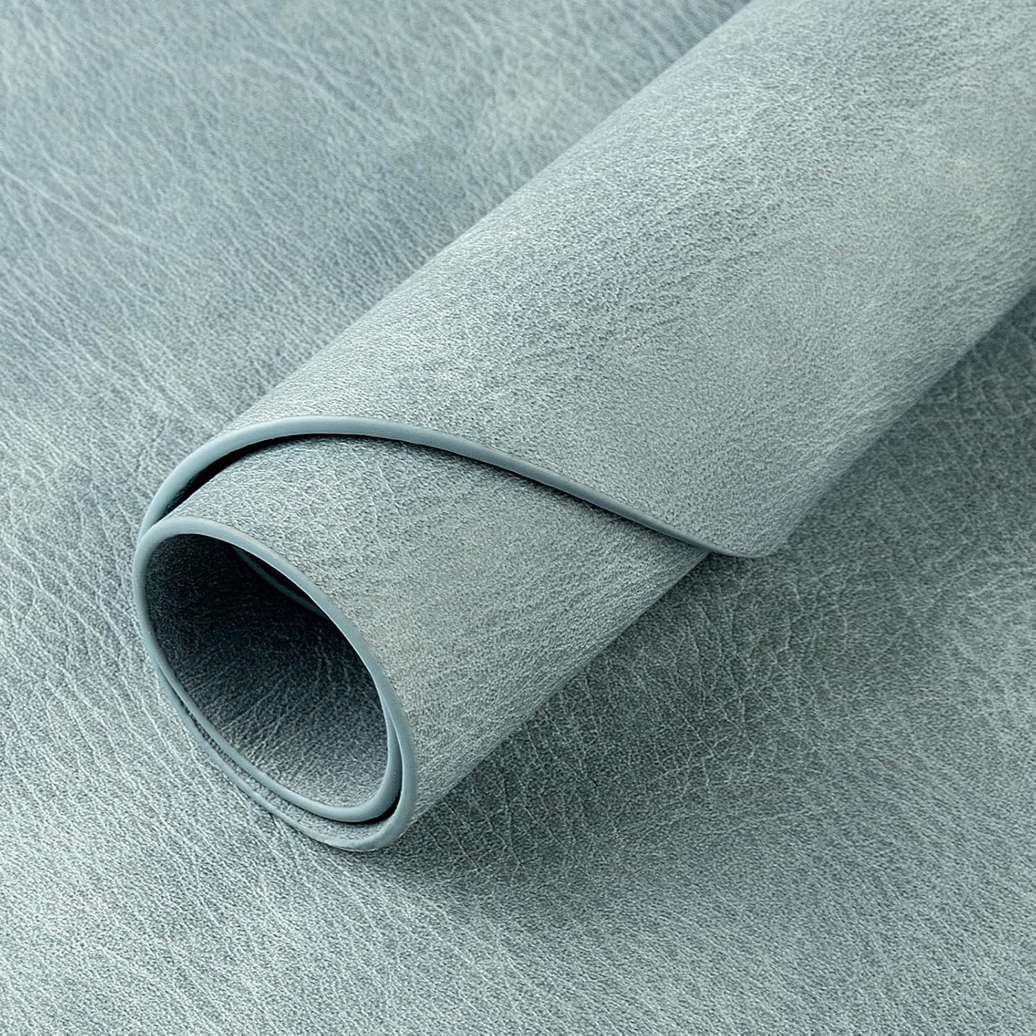ADRIMER Placemats, Heat Resistant Oval Placemats Set of 12 Washable 12 x 17 Inch, Waterproof Table Mats, Wipeable Pu