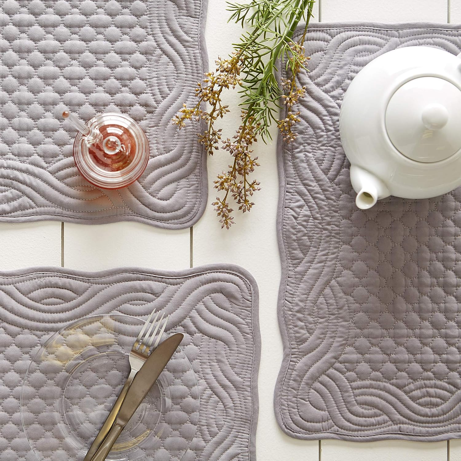 DII Quilted Farmhouse Collection Tabletop, Placemat Set, Gray, 6 Piece