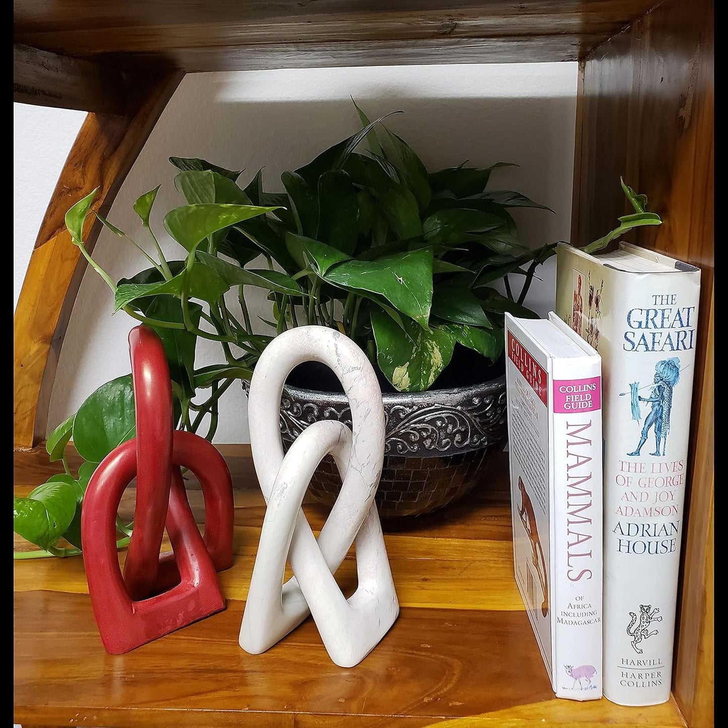 Continuous Looped Entwined Love Knot Sculpture Unique Modern Contemporary Décor / Natural / 6 Inch