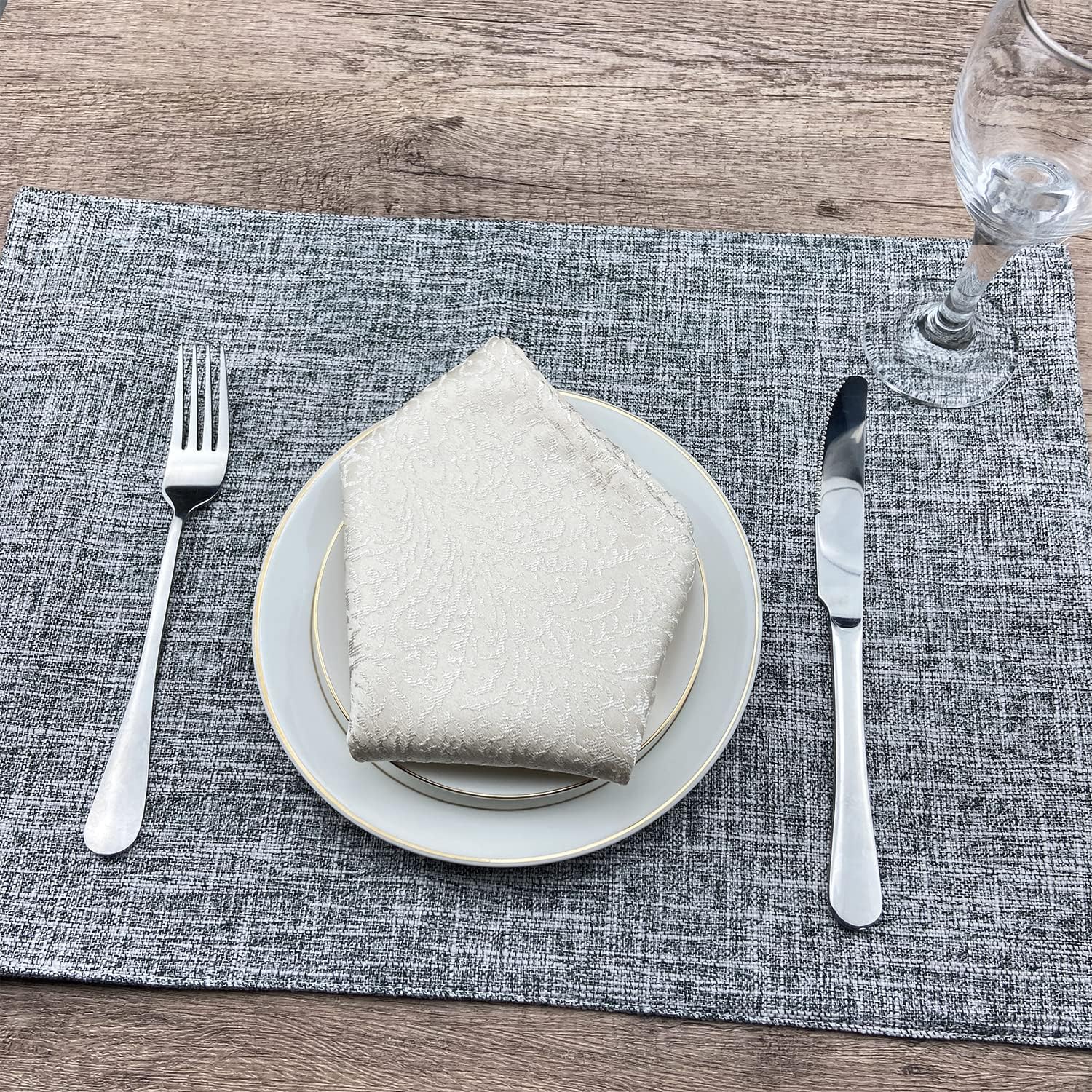 Weabetfu Cloth Placemats Set of 6 Heat Resistant Dining Table Placemmats | Cotton Linen Machine Washable Kitchen Table
