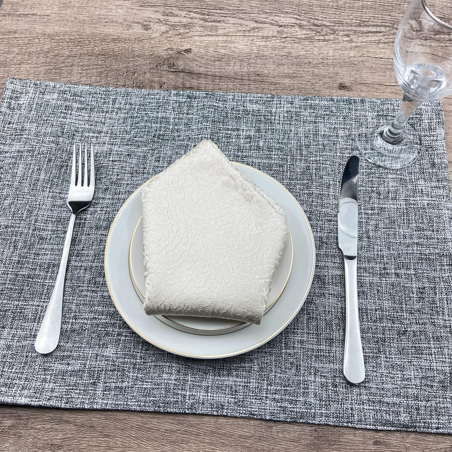 Weabetfu Cloth Placemats Set of 8 Heat Resistant Dining Table Place mats | Cotton Linen Machine Washable Kitchen Table