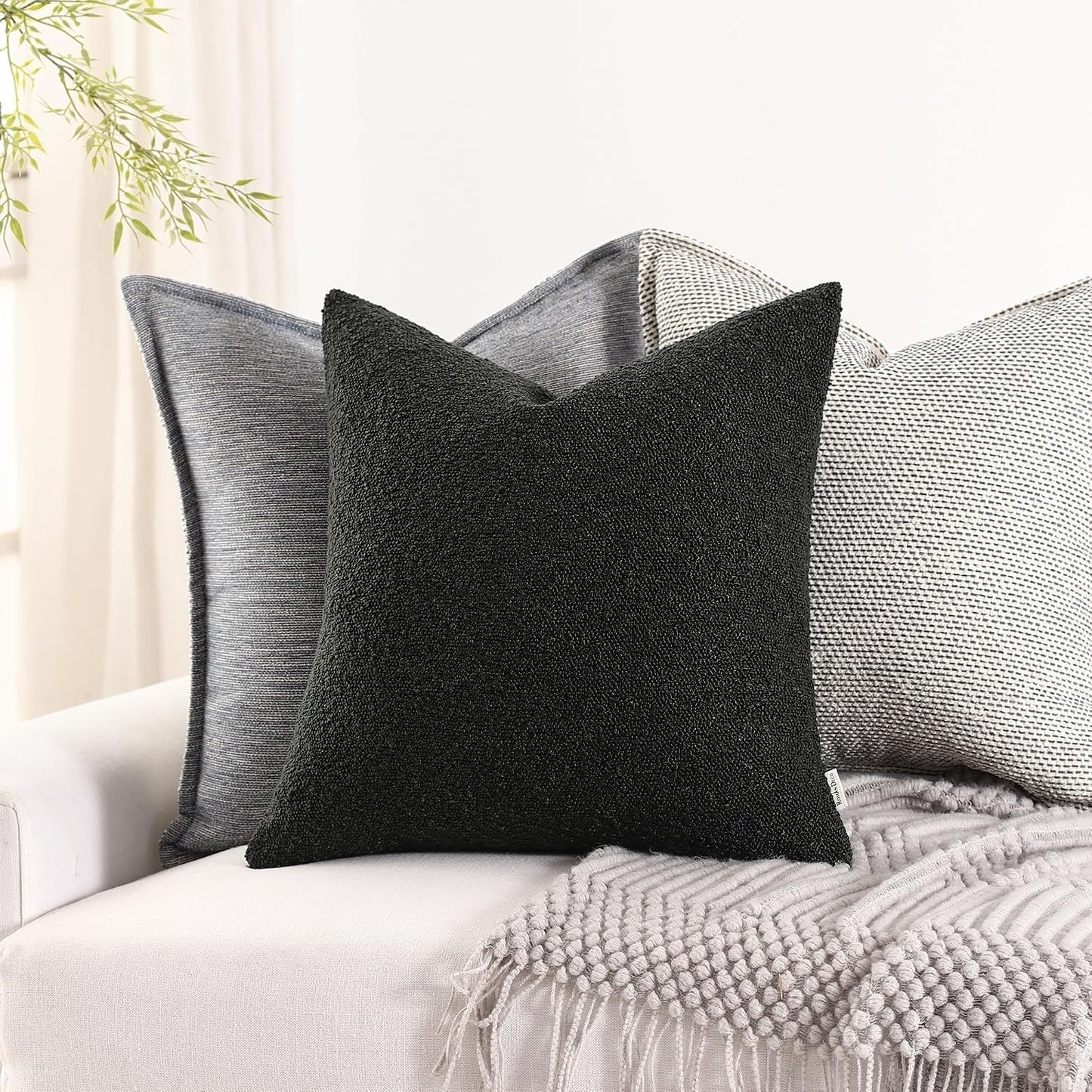 Boucle Decorative Throw Pillow Covers / Black / 20 x 20 / Set of 2