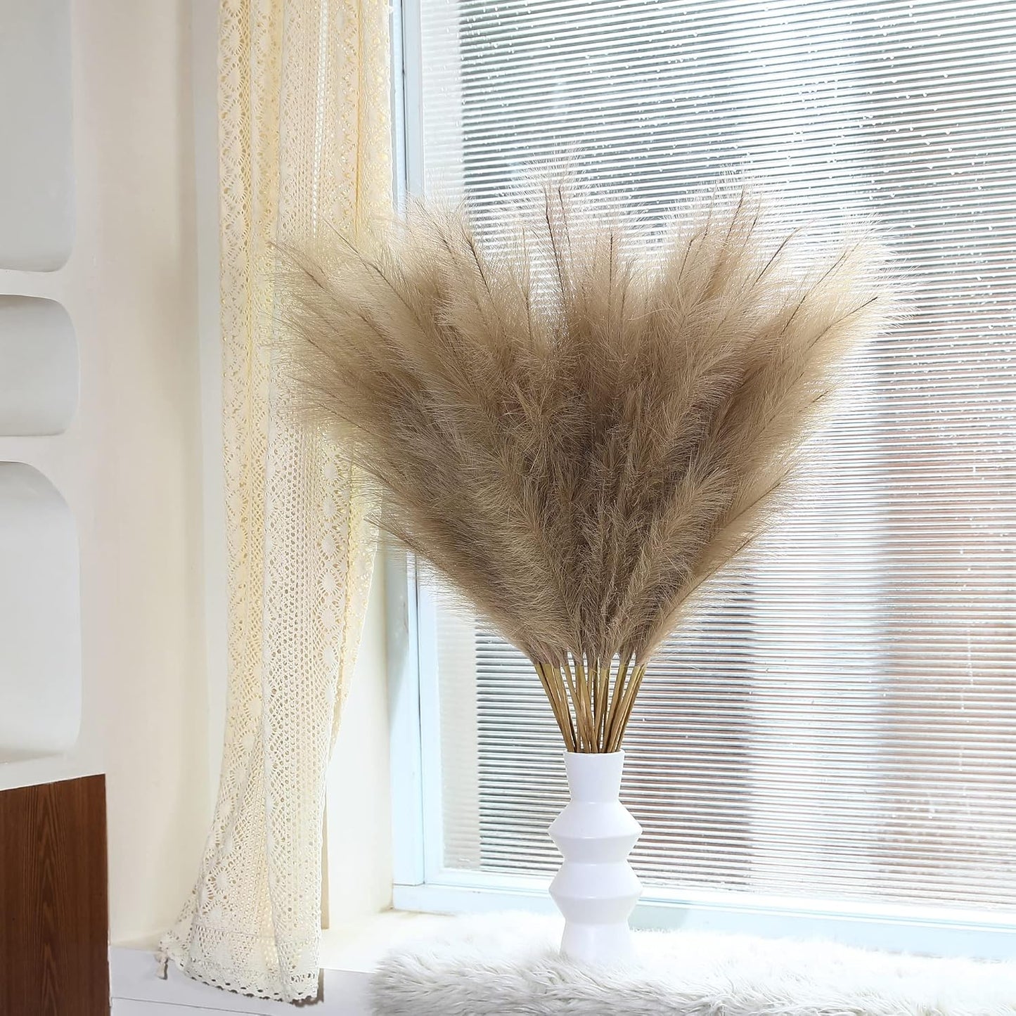 Tall Faux Pampas Grass Decor / Brown / 45 Inch / Set of 8