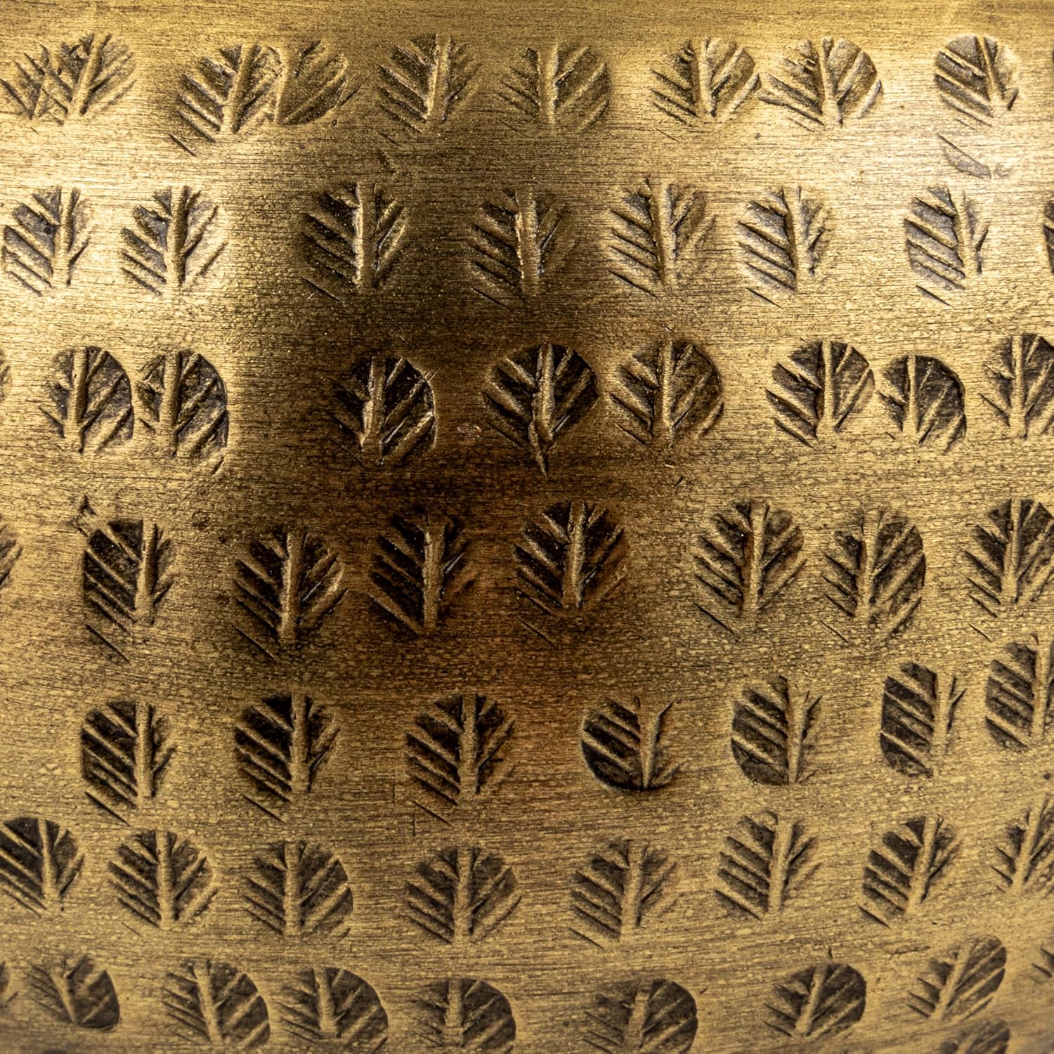 Round Hammered Metal Container / Cottage