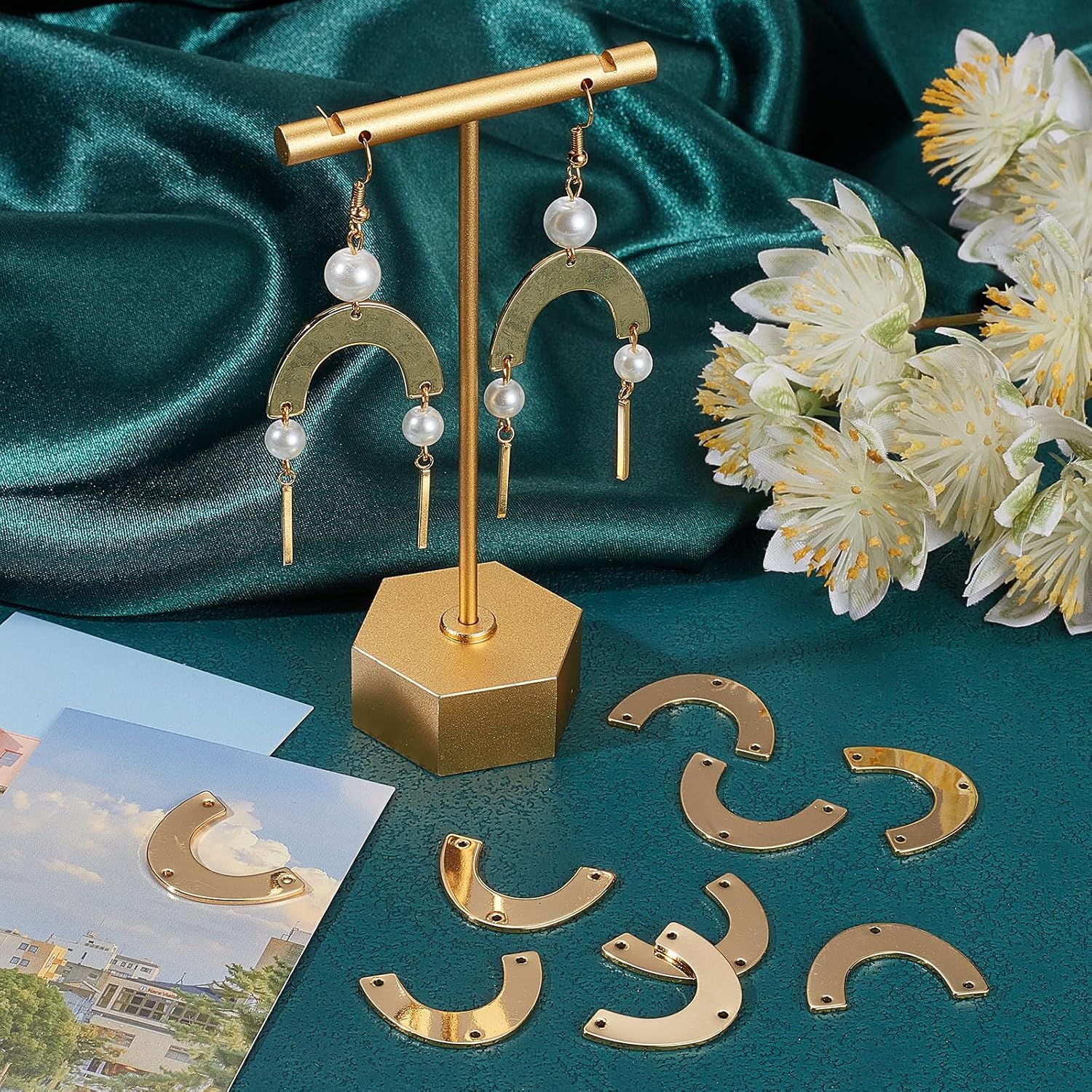 1 Box Chandelier Component Links 18K Plated Brass Arch Link Earring Connectors / Gold / Set of 20