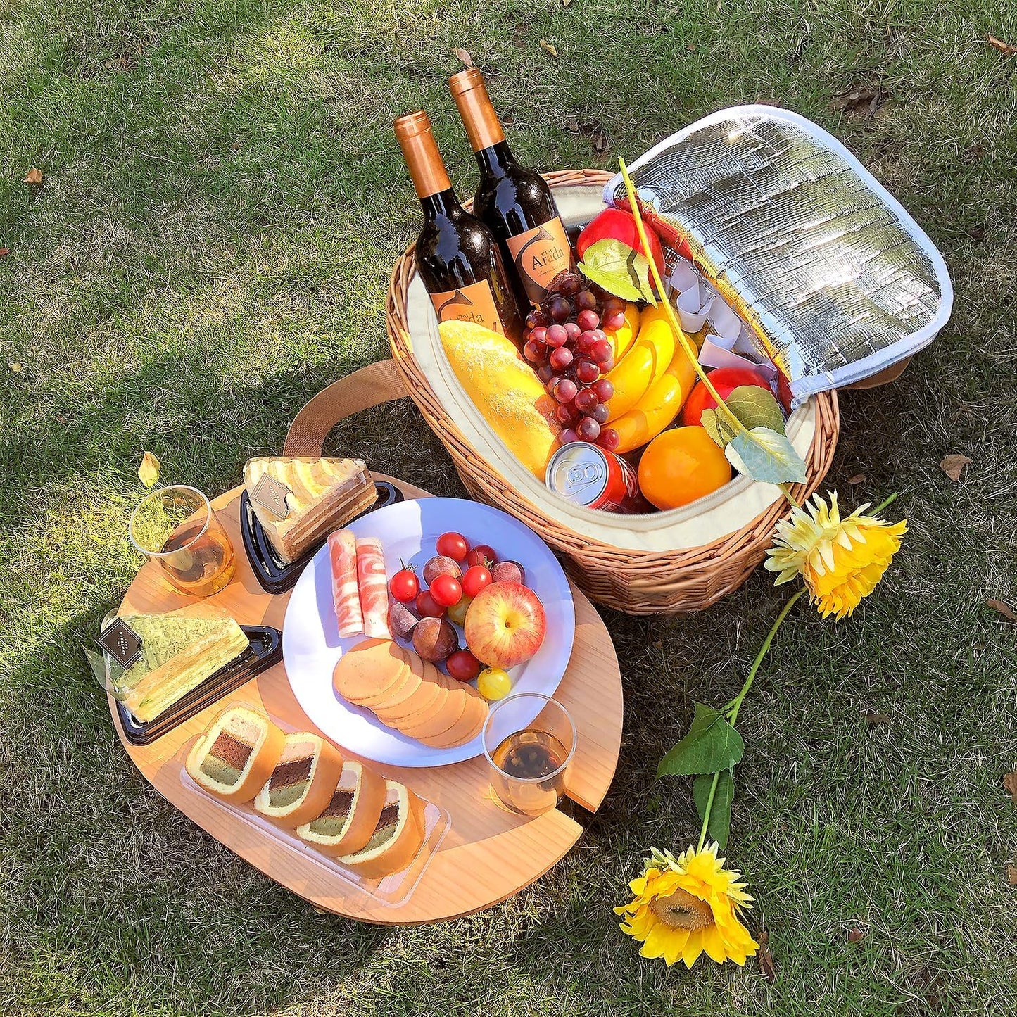 Wicker Picnic Basket Set for 2 / 2 Person / Green