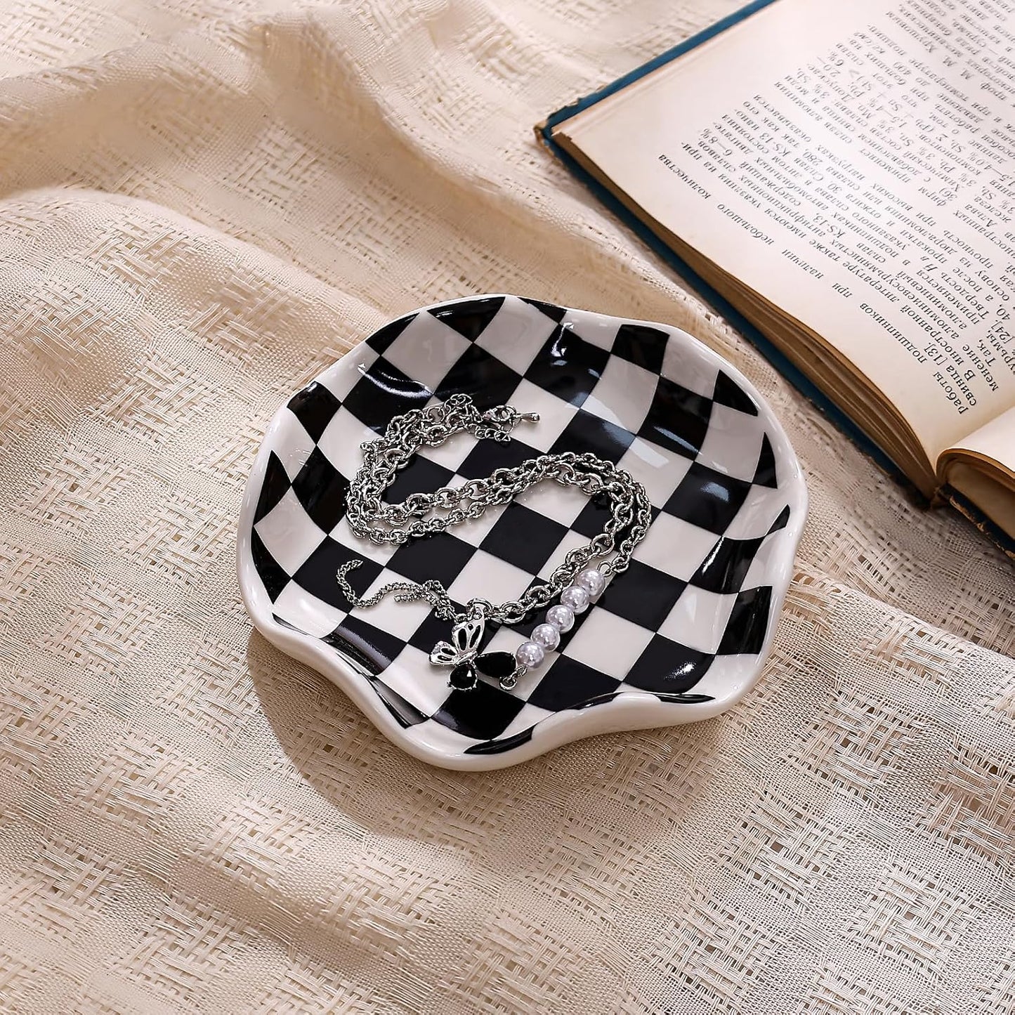 Ceramic Jewelry Tray / Black