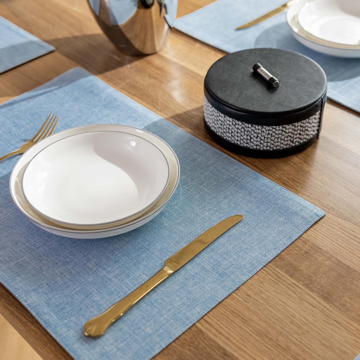 Demetex Placemats Set of 8 Heat Resistant Blue Placemats Soft Washable Linen Place Mats Table Mat for Dinner Gathering