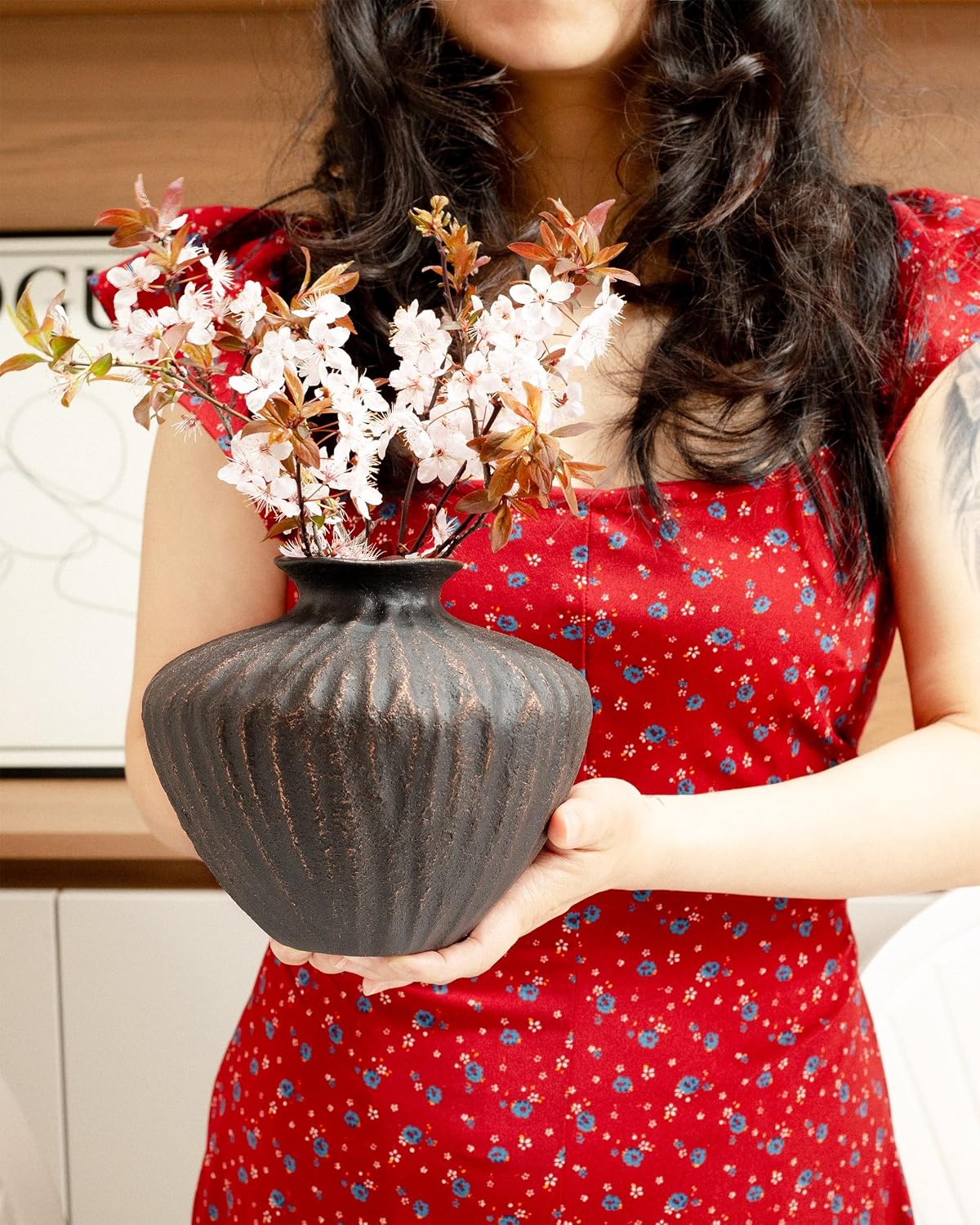 Ceramic Vase / Organic Accent Flower / Small / Black / 6 Inch
