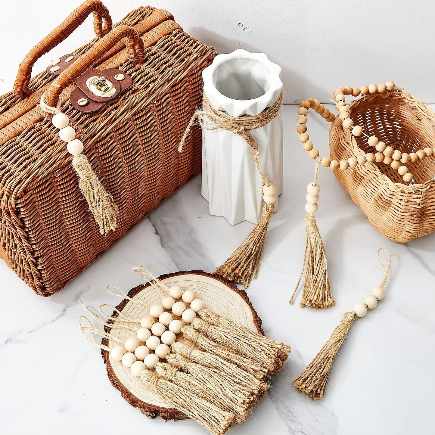 3 Wood Beads Jute Rope Burlap Tassels for Christmas Tree DIY Craft Wood Beads / Natural / Set of 40