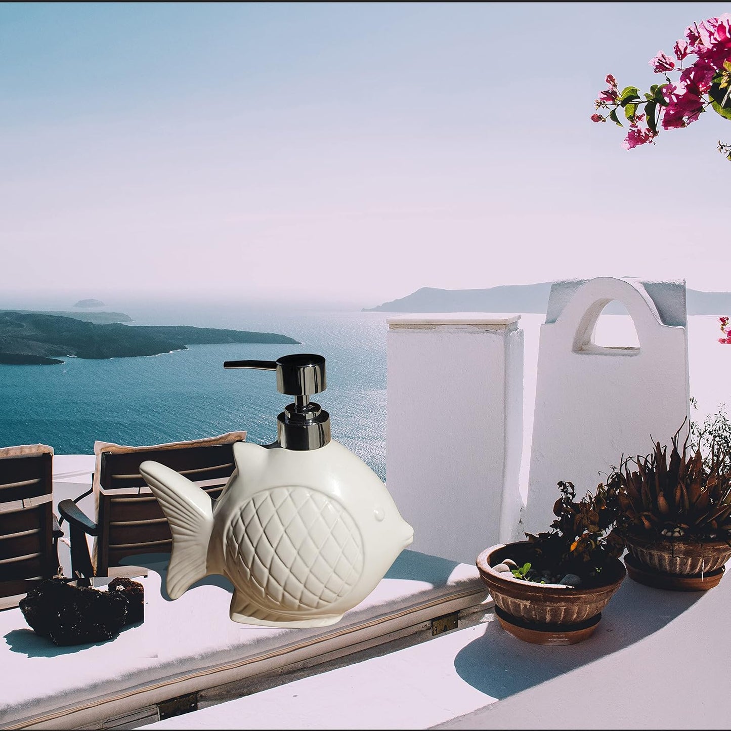 Ceramic Soap Dispenser / Ocean / White