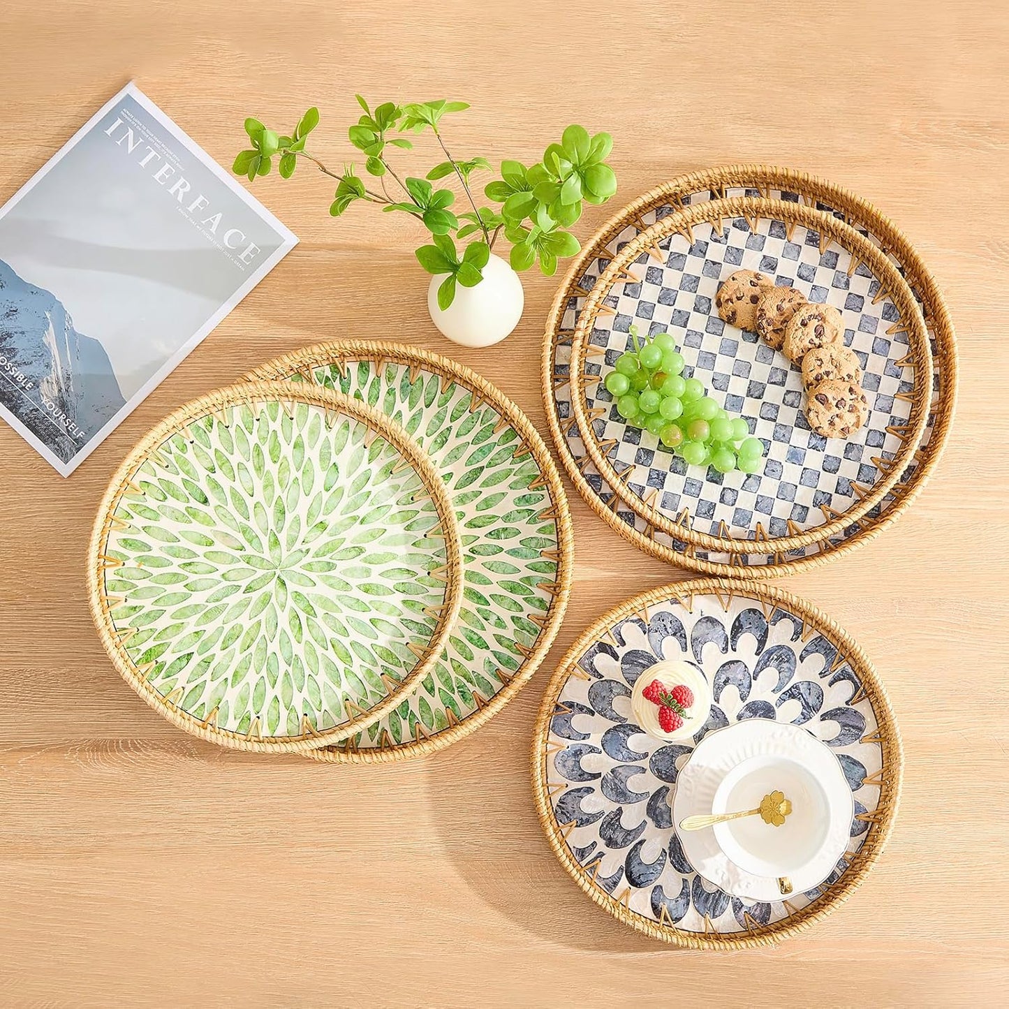Round Rattan Tray / Checkerboard / 13.5