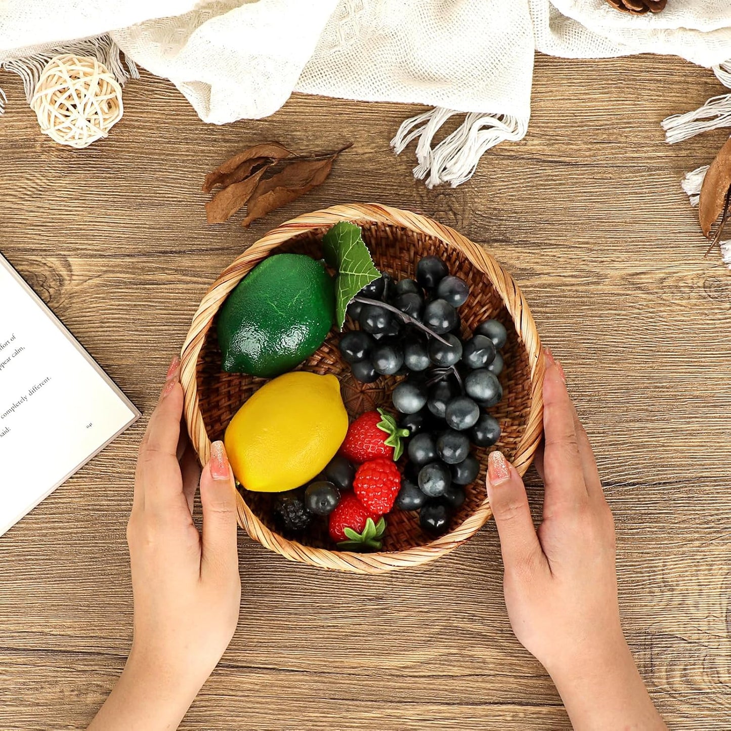 Round Key Basket Bowl for Entryway " Natural Rattan Fruit Bowl Woven / 7.3 Inch / Natural Color