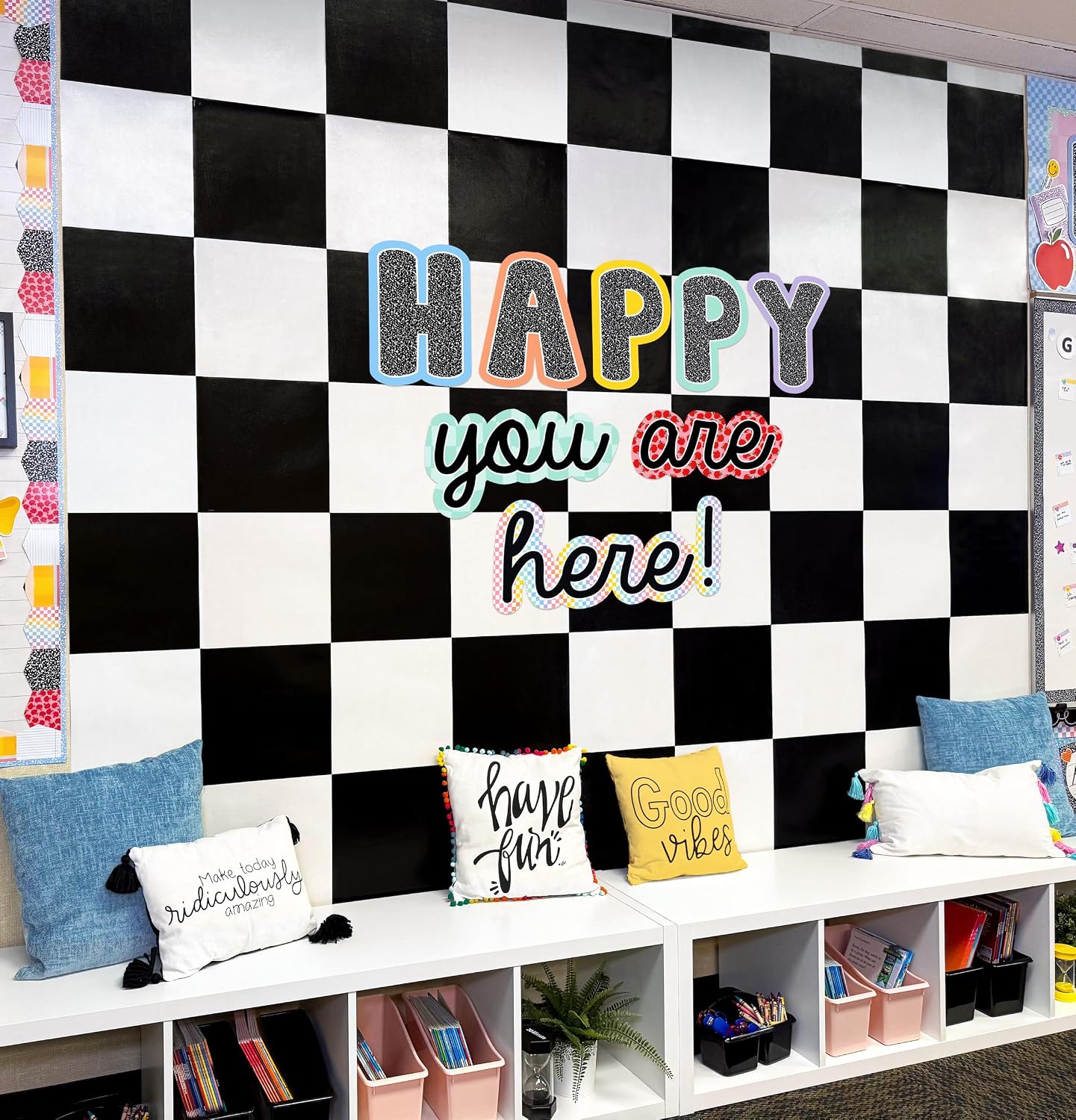 White Big Checkers Better Than Paper Bulletin Board Roll / Black