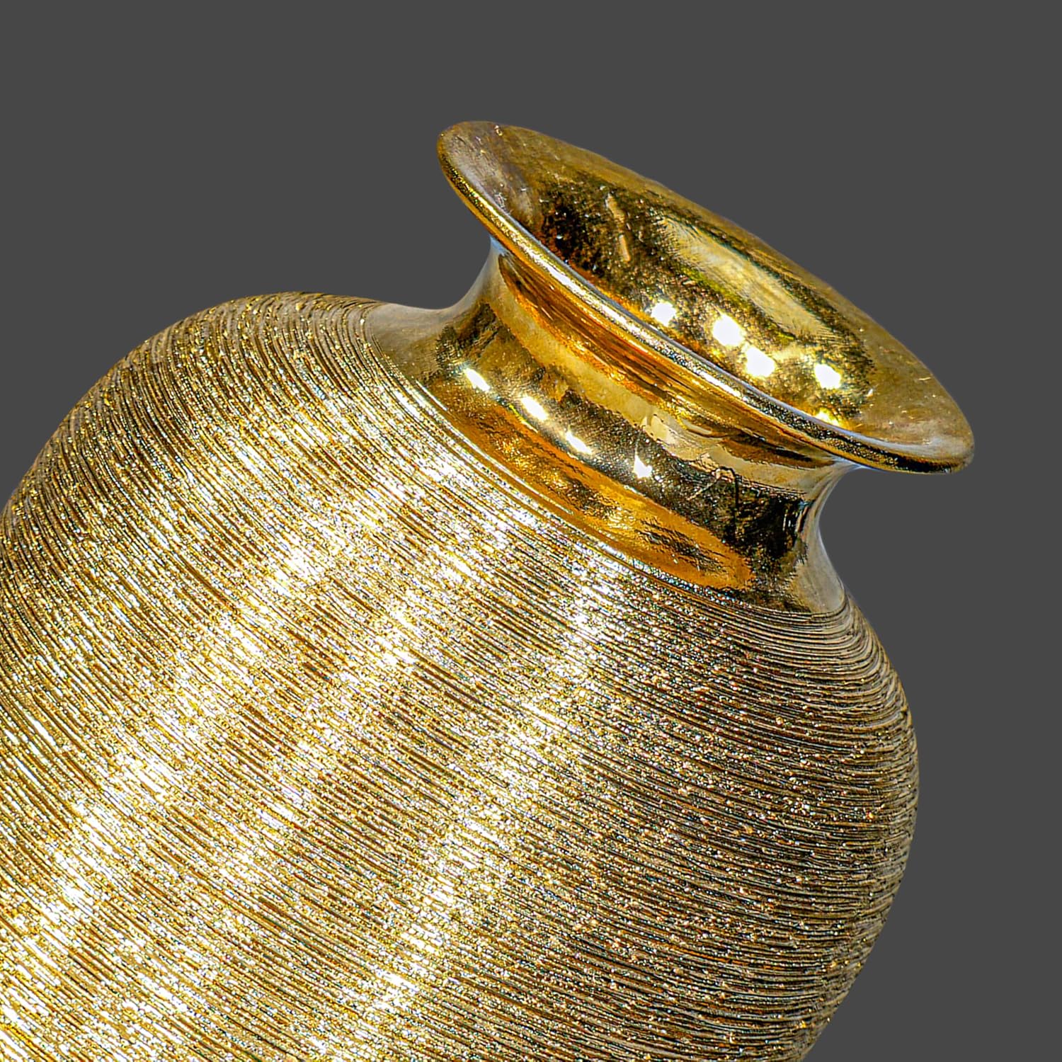 Ceramic Vase / Modern Flower Vase for Centerpiece / Gold / 7 Inch