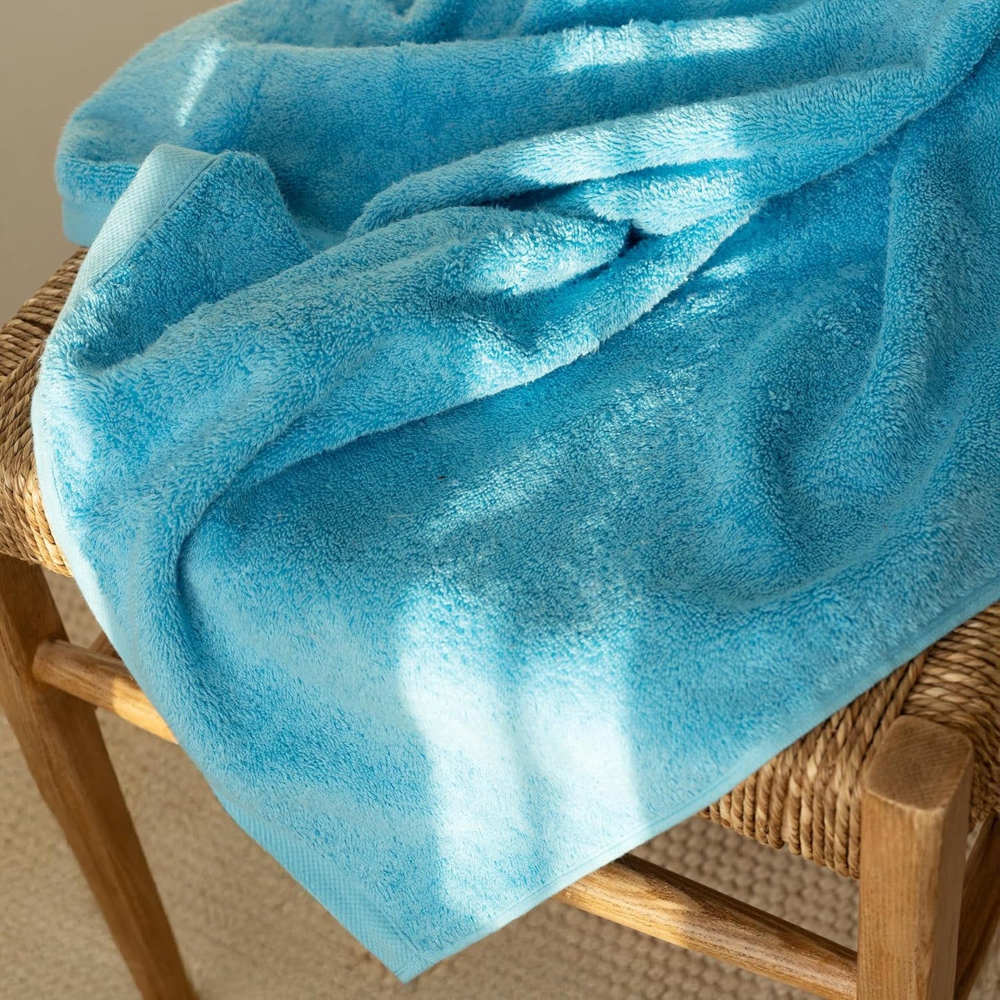 SALBAKOS 4-Piece 100% Turkish Cotton Bath Towels, 27x54 inch, Aqua | Standard Size, 630 Gsm Thick Super Soft Highly