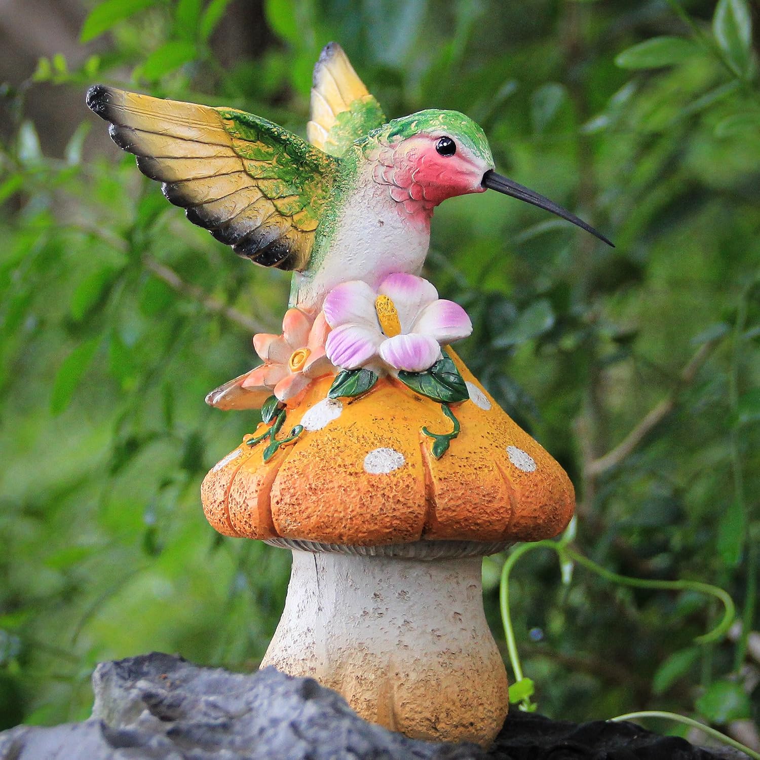 Hummingbird Statue / Hummingbird Stand on Mushroom