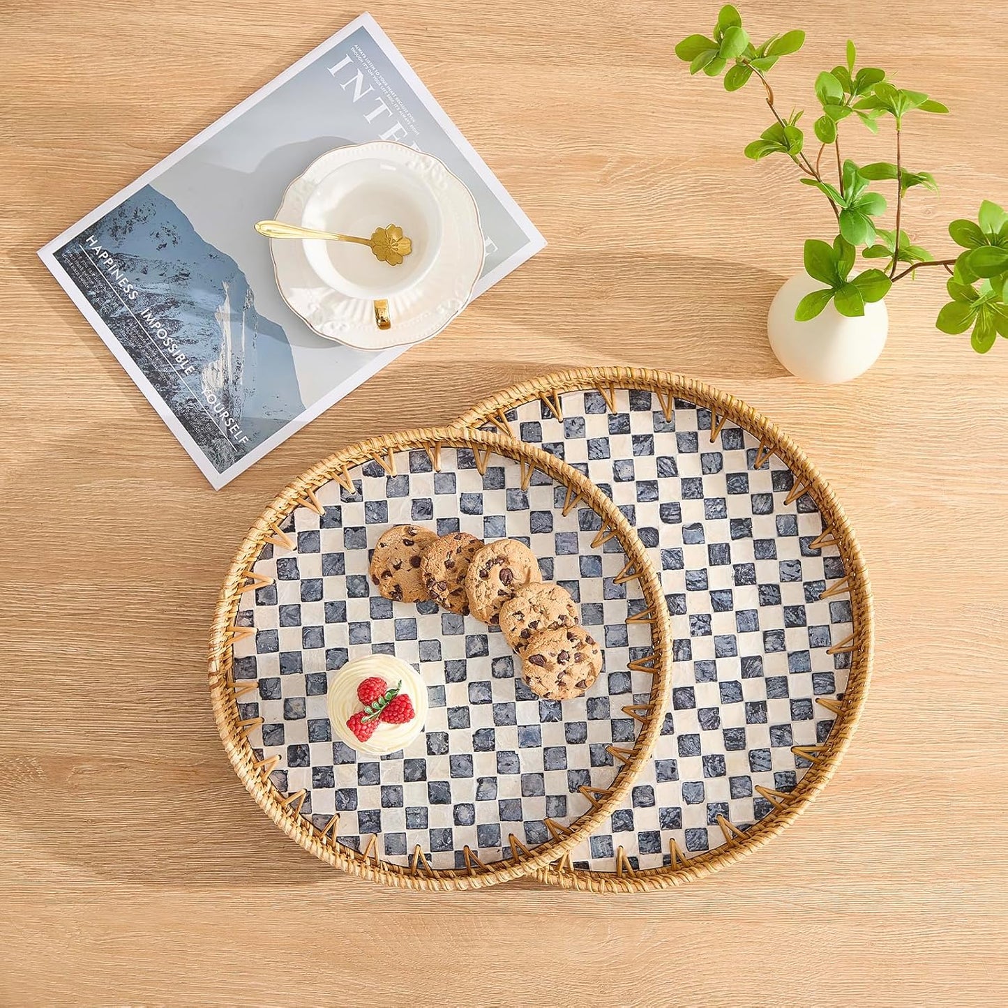 Round Rattan Tray / Checkerboard / 13.5