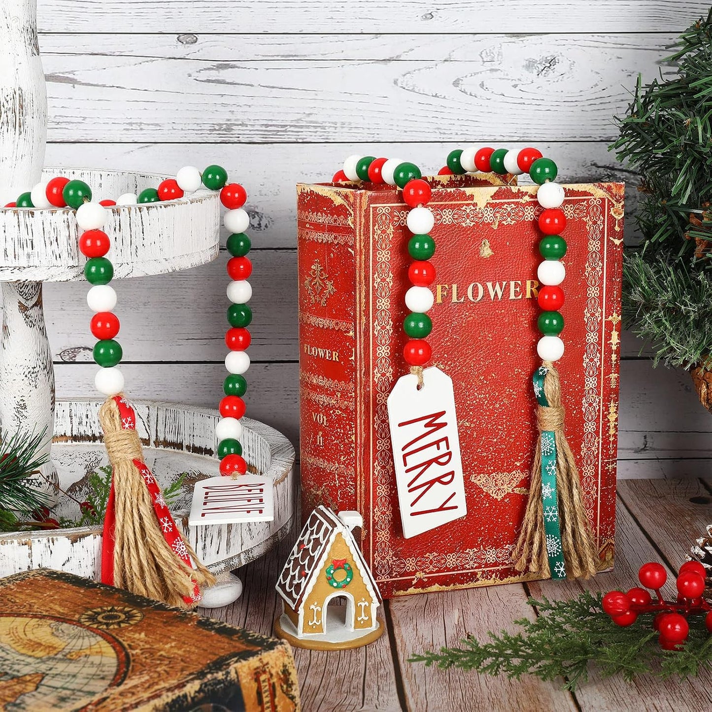 Christmas Wooden Bead Garlands Green White Wood Beads / Red / Set of 2