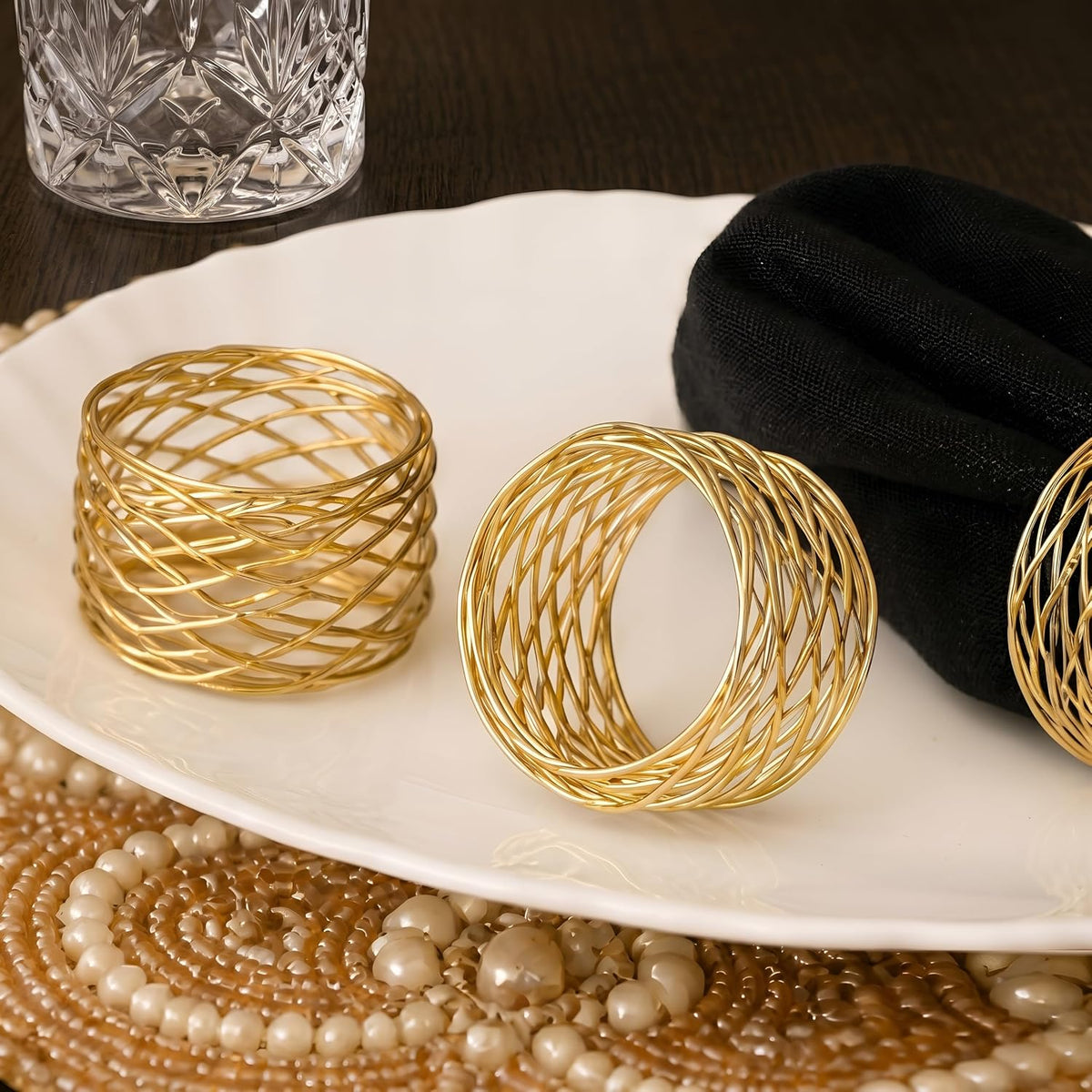 Durable Metal Iron Napkin Rings for Table Decor, Elegant Metal Table Setting Accessory, Rustic Napkin Holder for Modern
