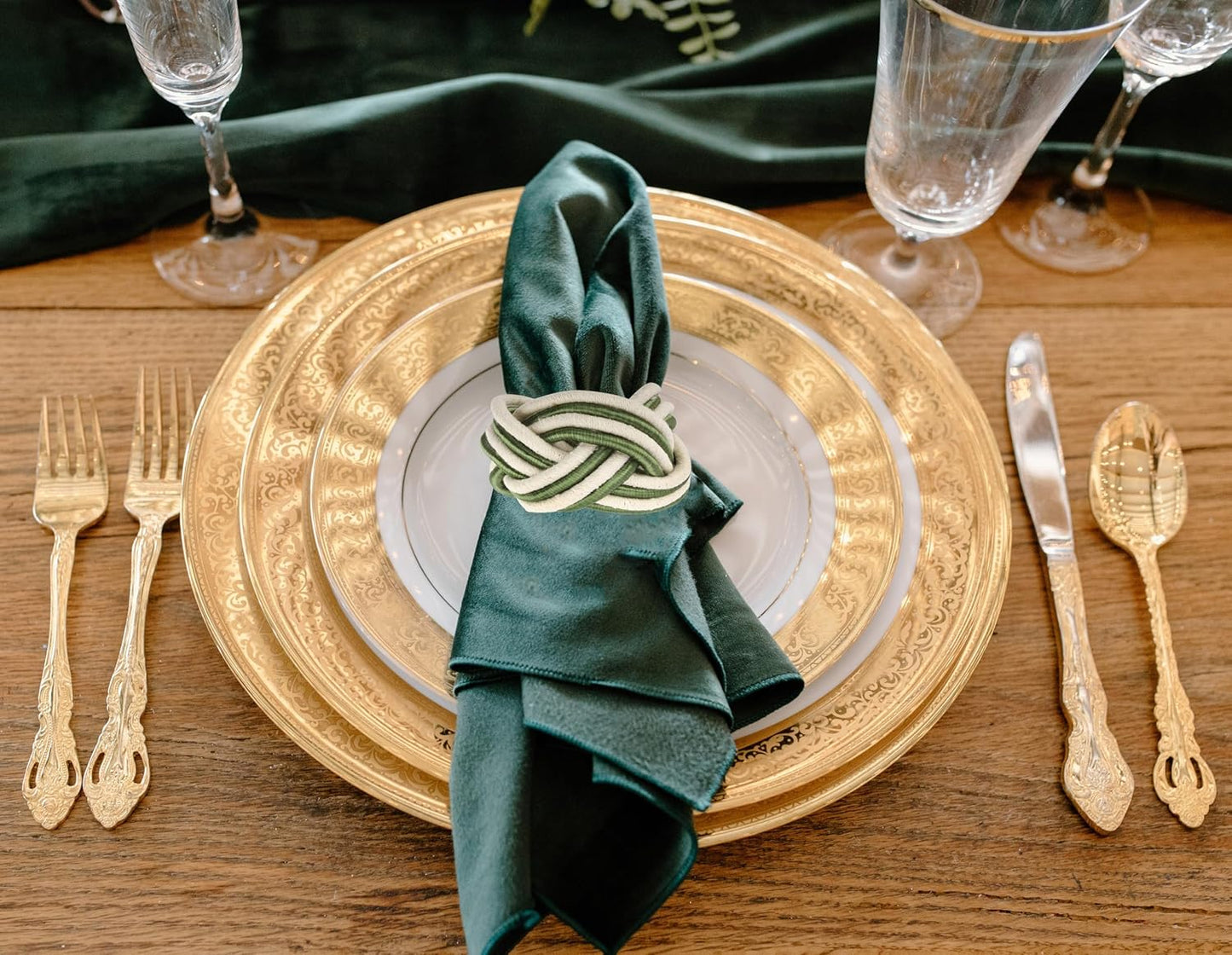 ALPHA Living HOME Modern Woven Napkin Rings Set of 12 - Green/White Polyester & Jute Table Decor for Weddings, Parties