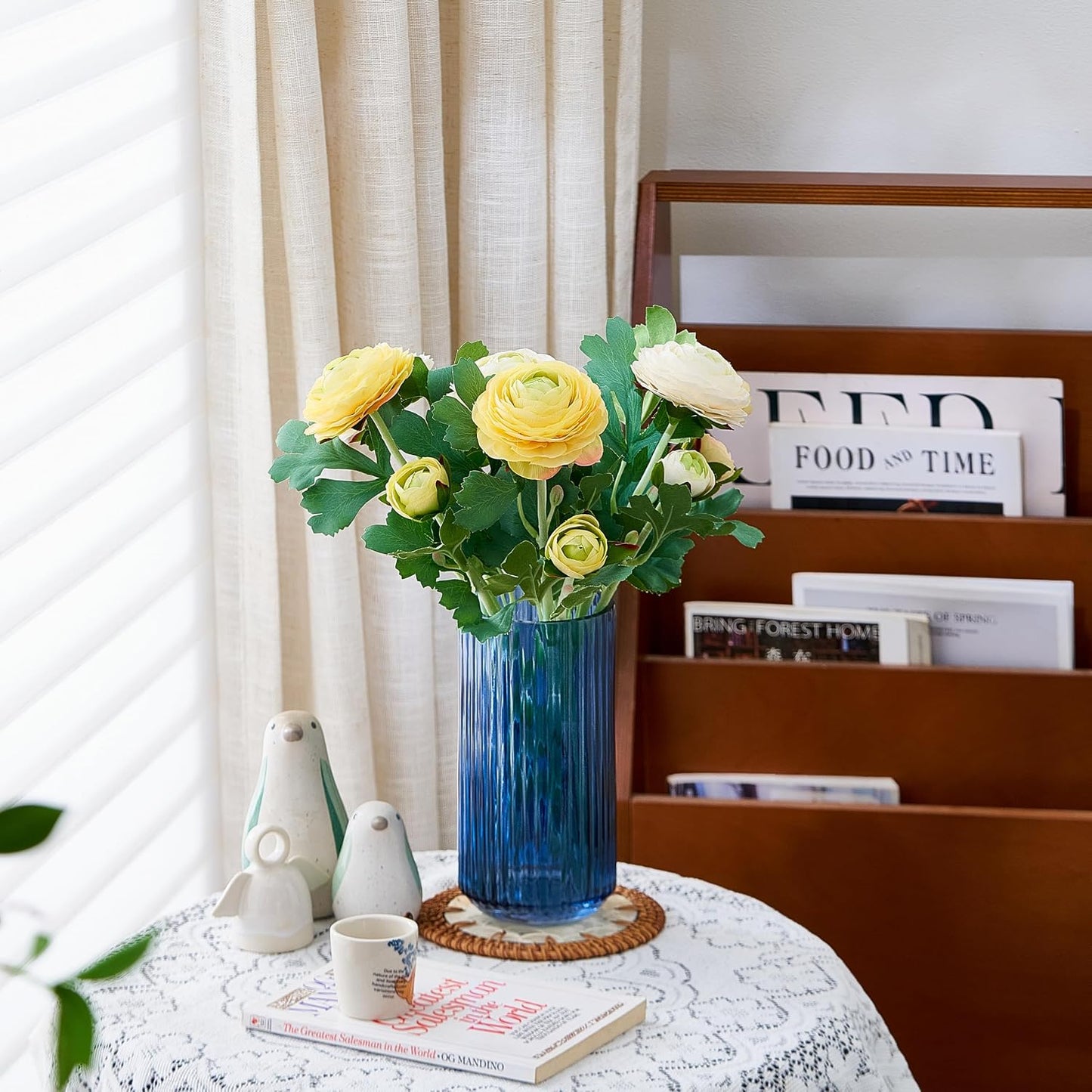 Glass Flower Vase for Pampas Grass / Blue / 7.5 Inch
