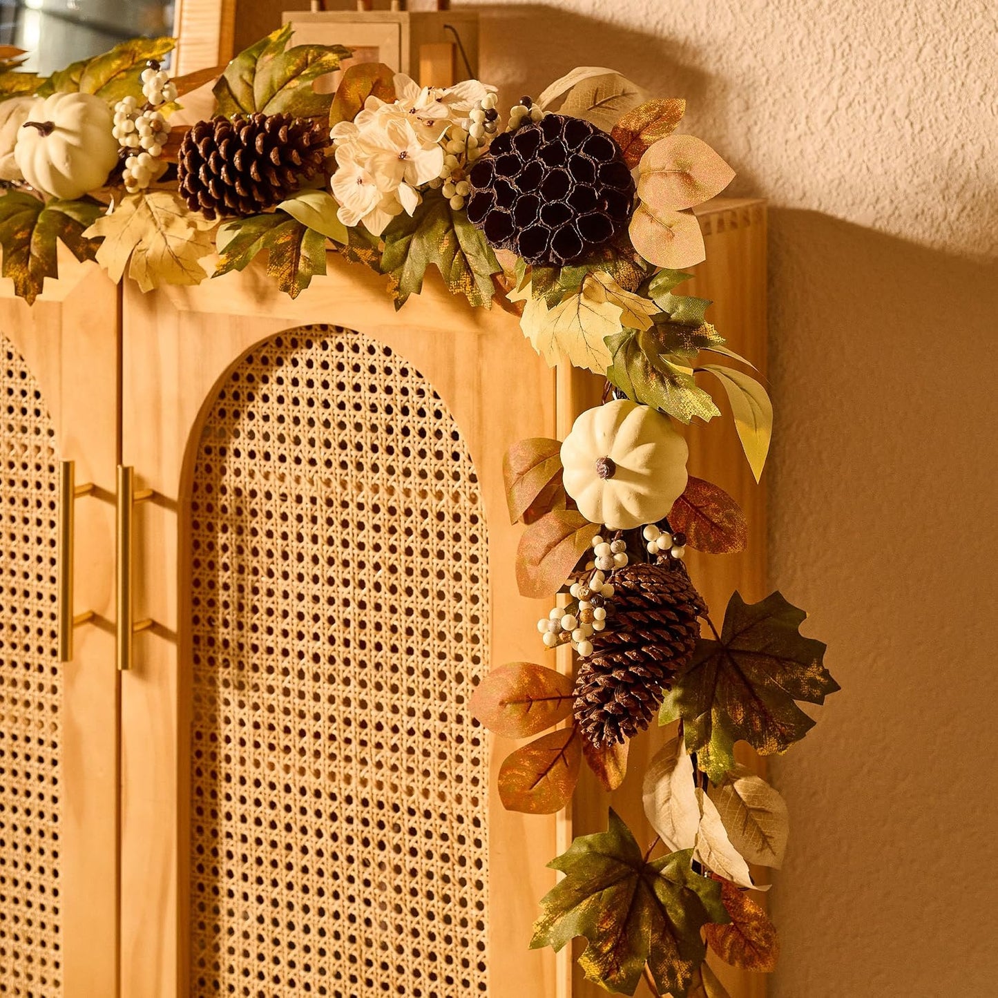 Artificial Fall Autumn Harvest Garland for Mantel / 6 ft