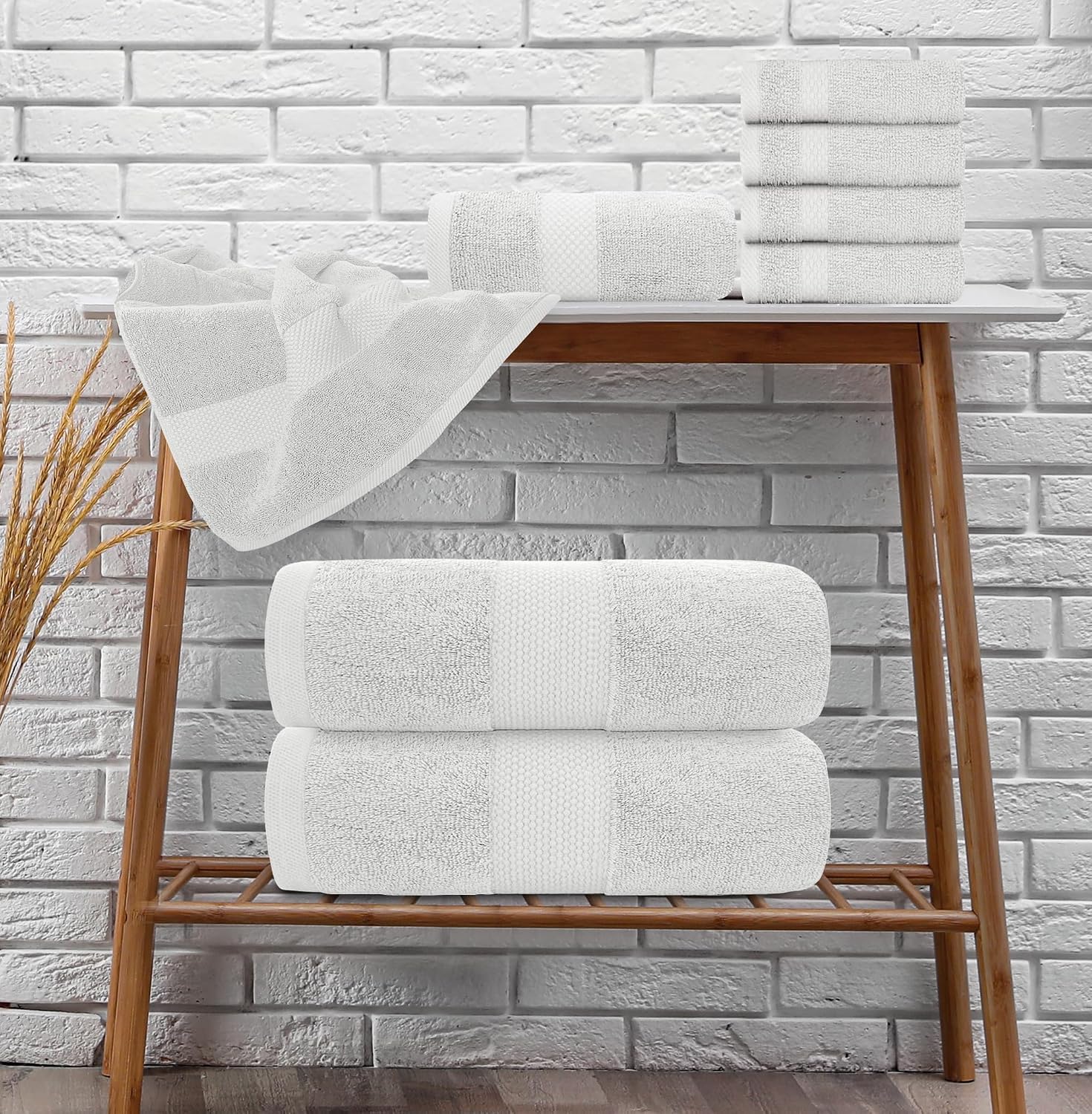 White Classic Luxury Bath Towel Set of 8 Pieces - 100% Turkish Cotton Highly Absorbent Towels for Bathroom, 2 Luxury