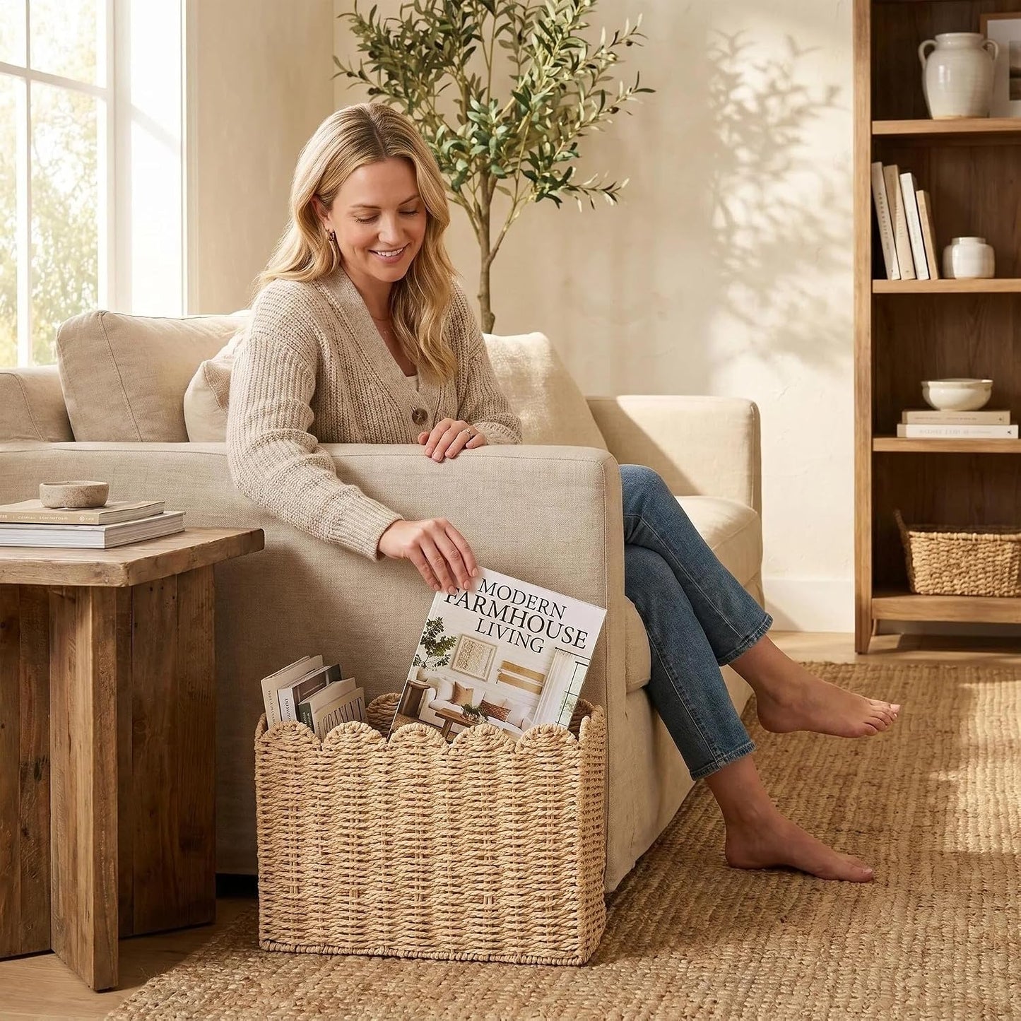 Wicker Mail Organizer / Scollope Paper Rope