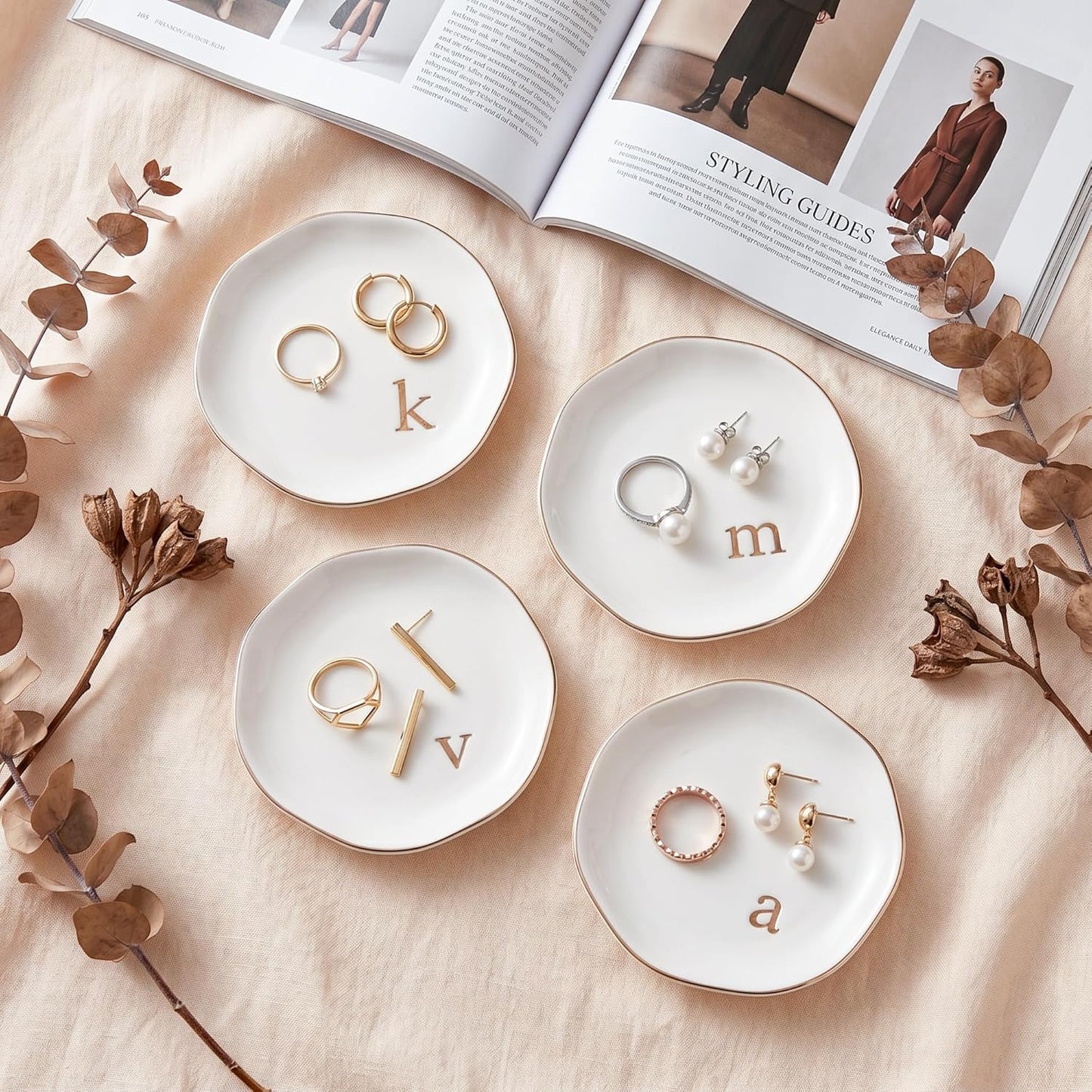Ceramic Jewelry Tray / F / White