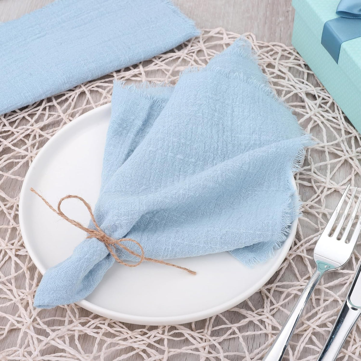 TURSTIN 24 Pieces Cotton Linen Cloth Napkin Handmade Cloth Napkin with Fringe 17 x 17 Inch Soft Cloth Dinner Wedding