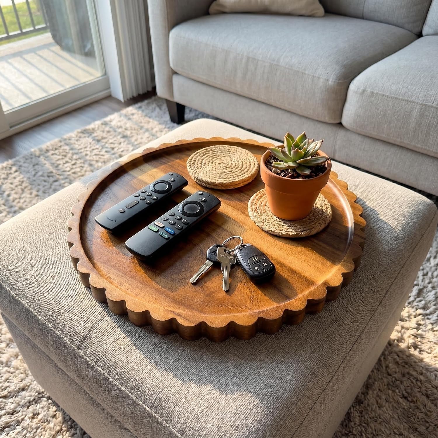 Wooden Decorative Tray / 13.8 / 13.8 Inch